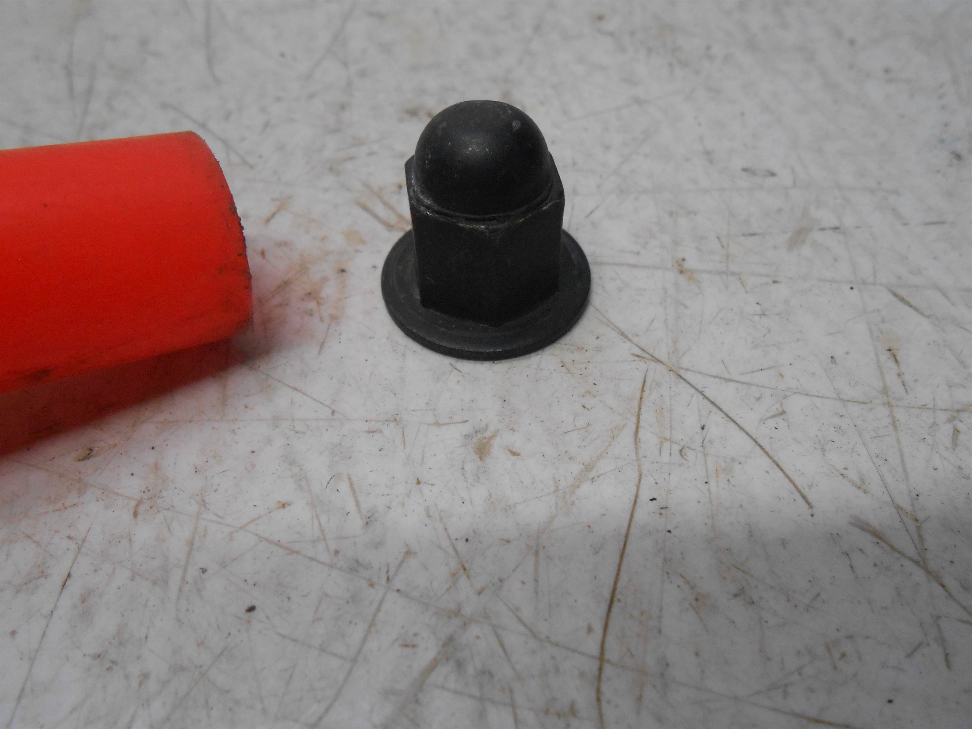 Used 2006 ford escape WIPER ARM NUT FRONT LEFT OR RIGHT for sale small view front thumbnail