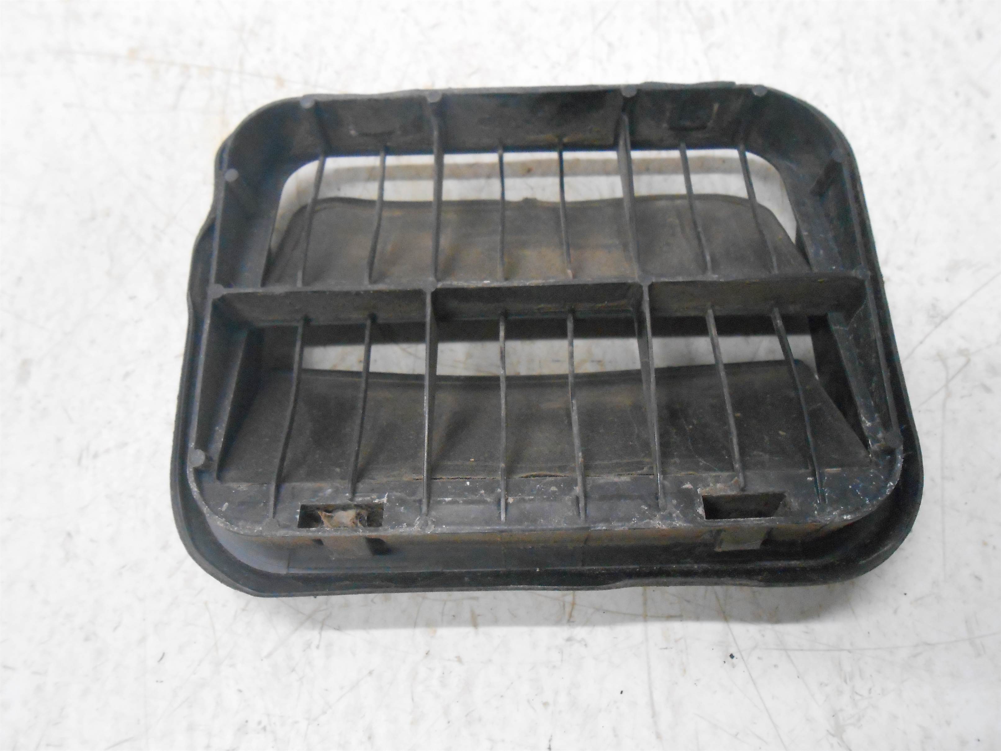 Used 2006 ford escape Air Drafter Pressure Cabin Outlet A for sale small view front thumbnail