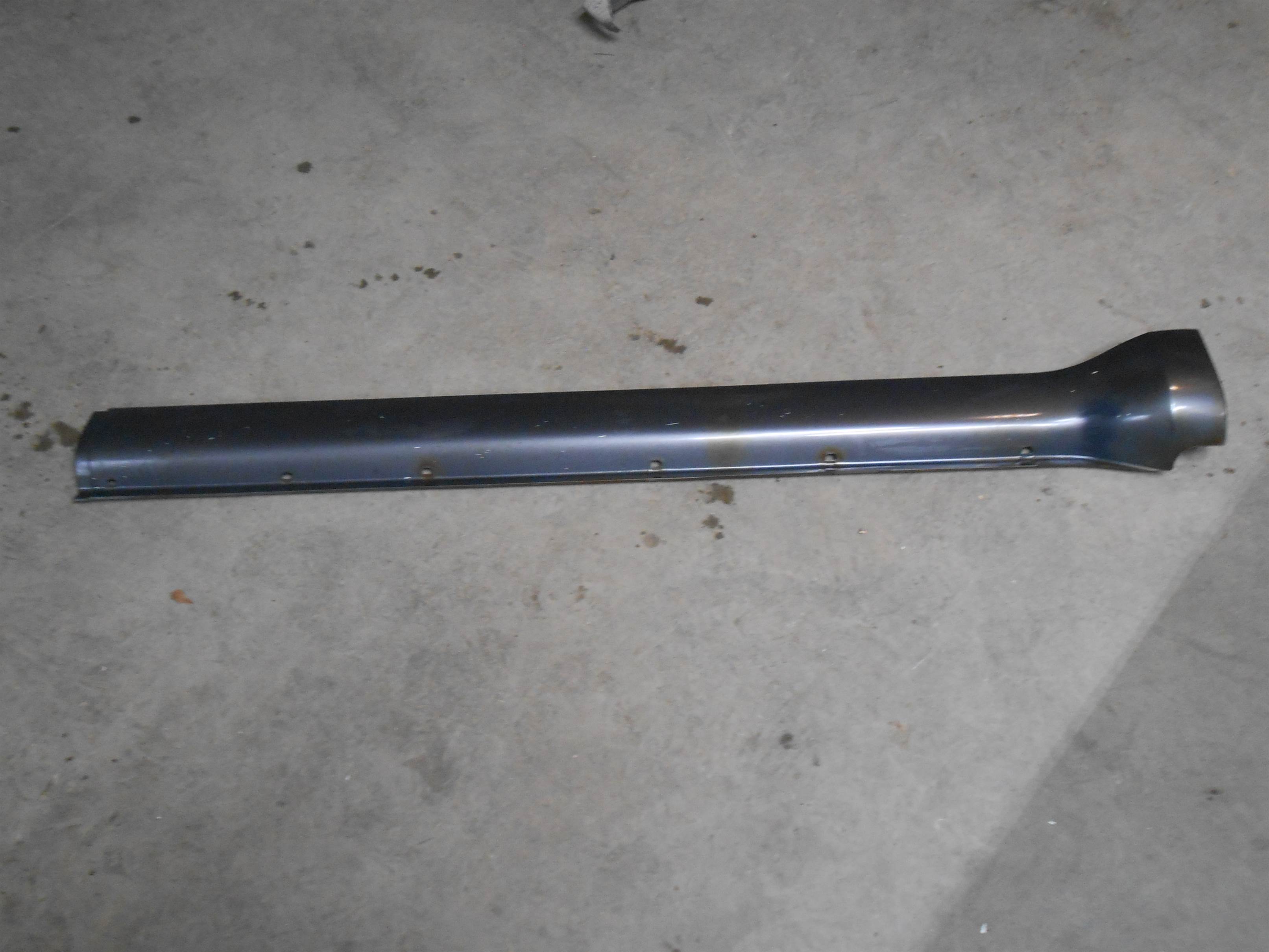 Used 2006 ford escape Rocker Panel Side Skirt Moulding Driver Left for sale small view front thumbnail
