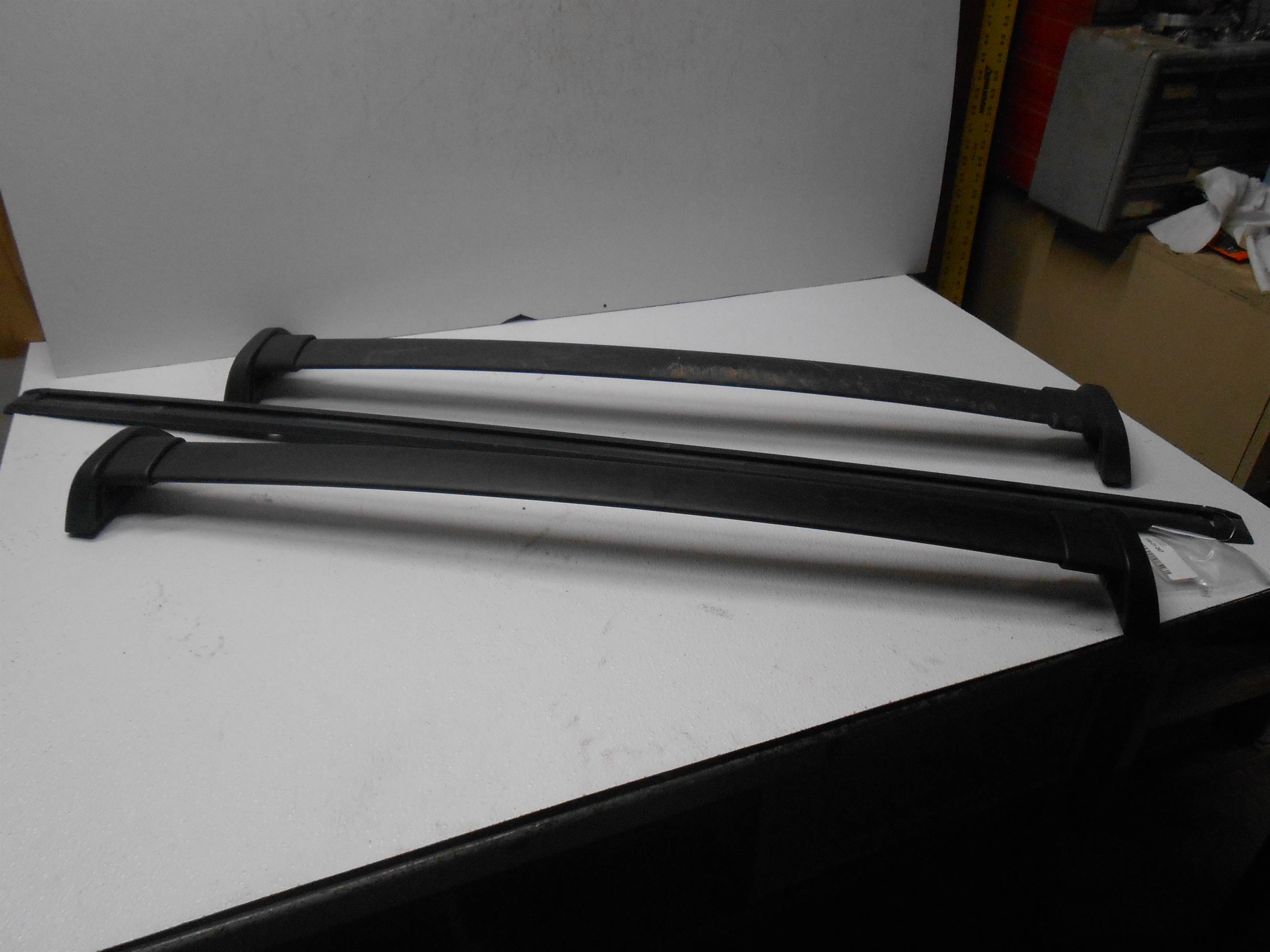 Used 2006 ford escape Roof Rack Cross Bar With One Track for sale small view front thumbnail
