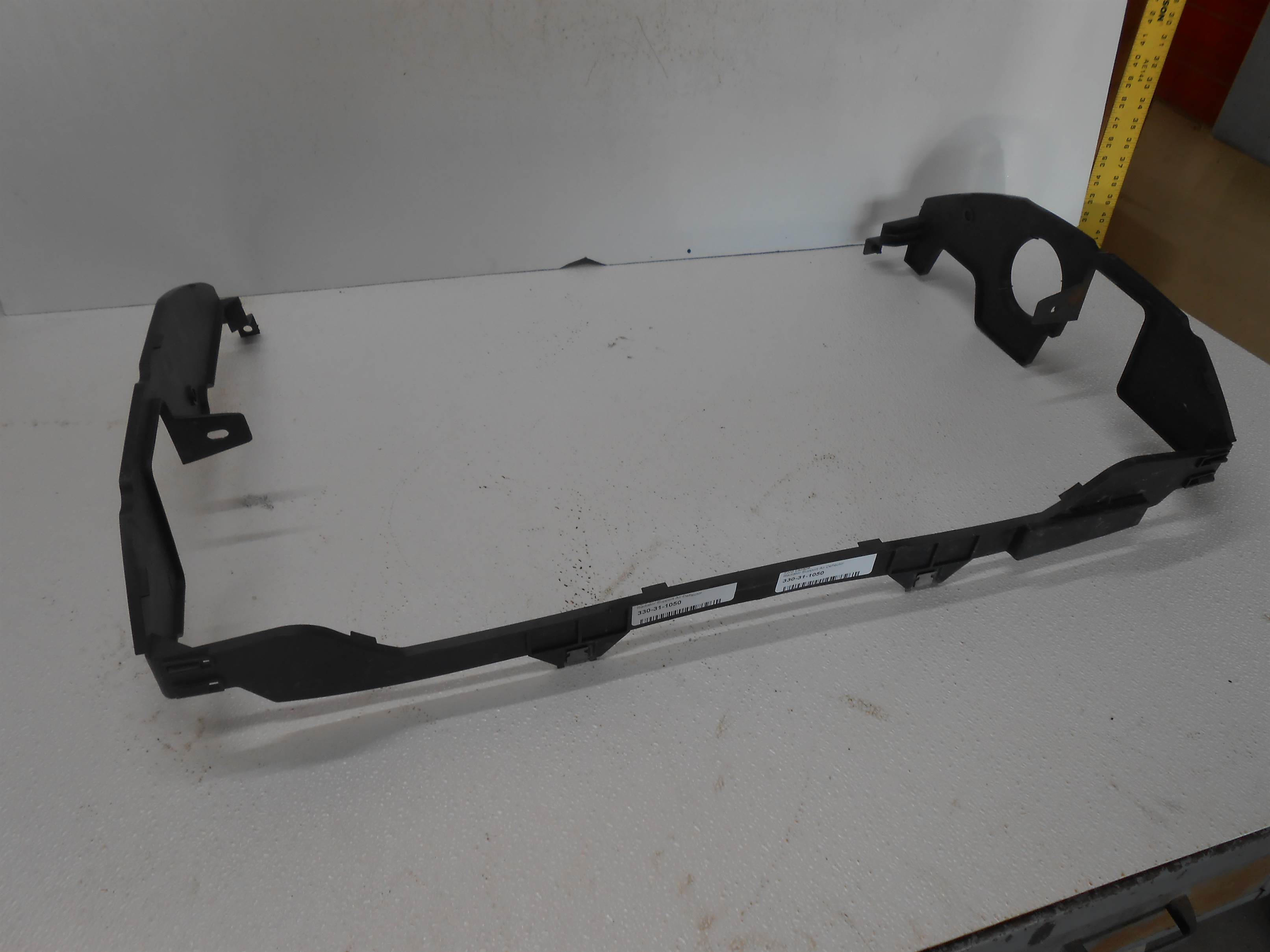 Used 2006 ford escapes Radiator Support Air Deflector for sale small view front thumbnail