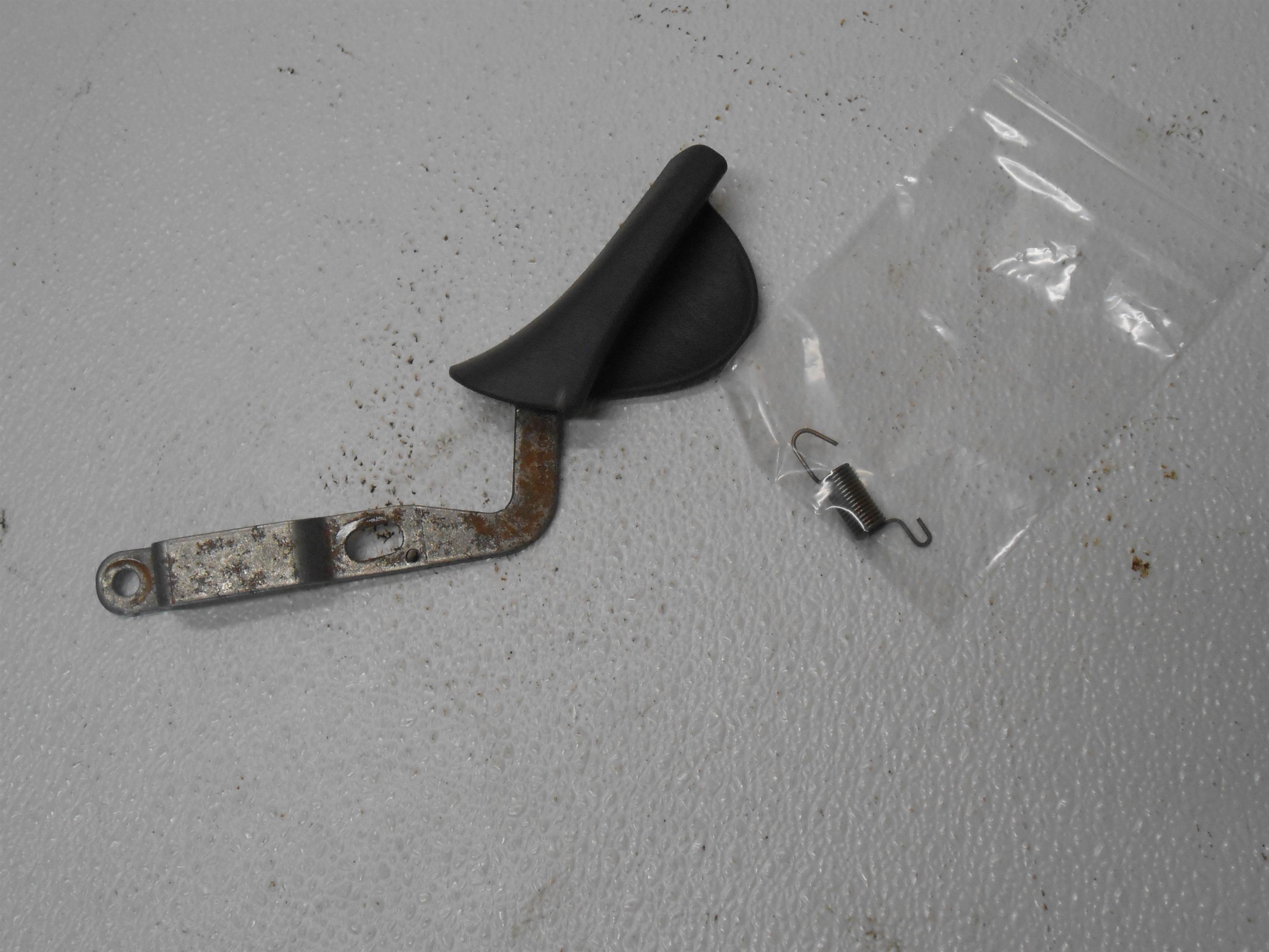 Used 2006 ford escape Front Passenger RIGHT recliner Seat Handle for sale small view front thumbnail