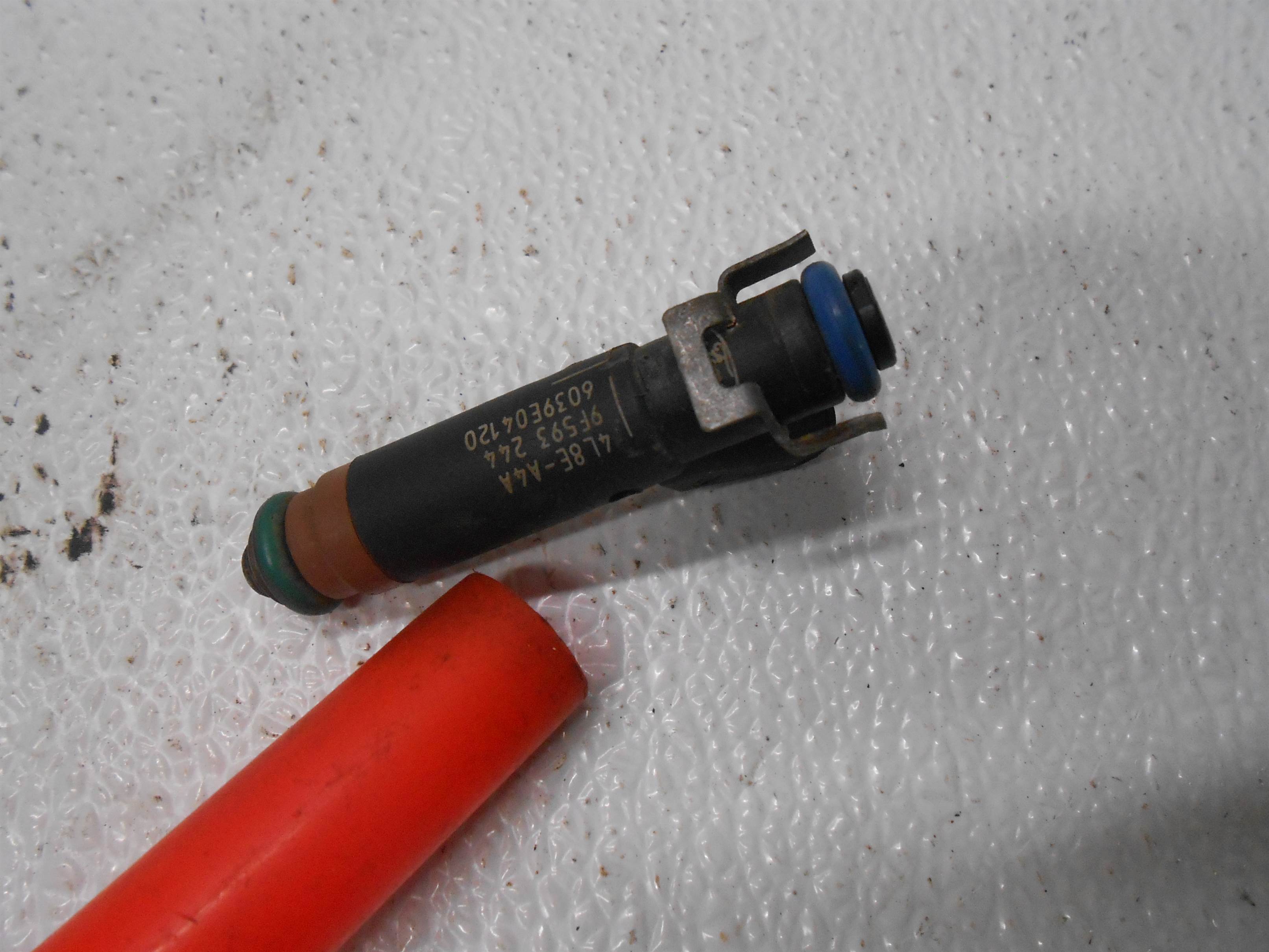 Used 2006 ford escape Fuel Injector for sale small view front thumbnail