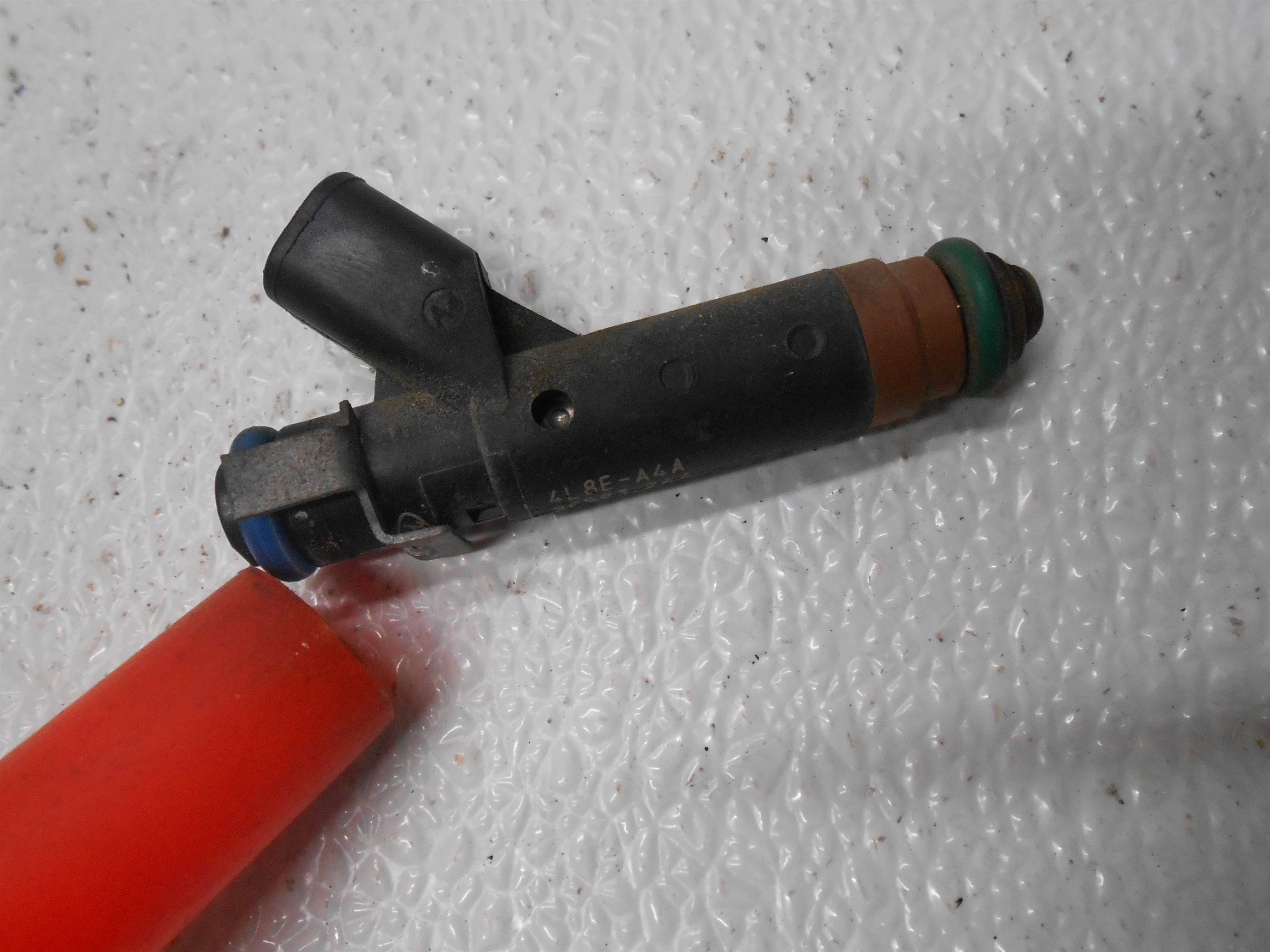 Used 2006 ford escape Fuel Injector for sale small view front thumbnail