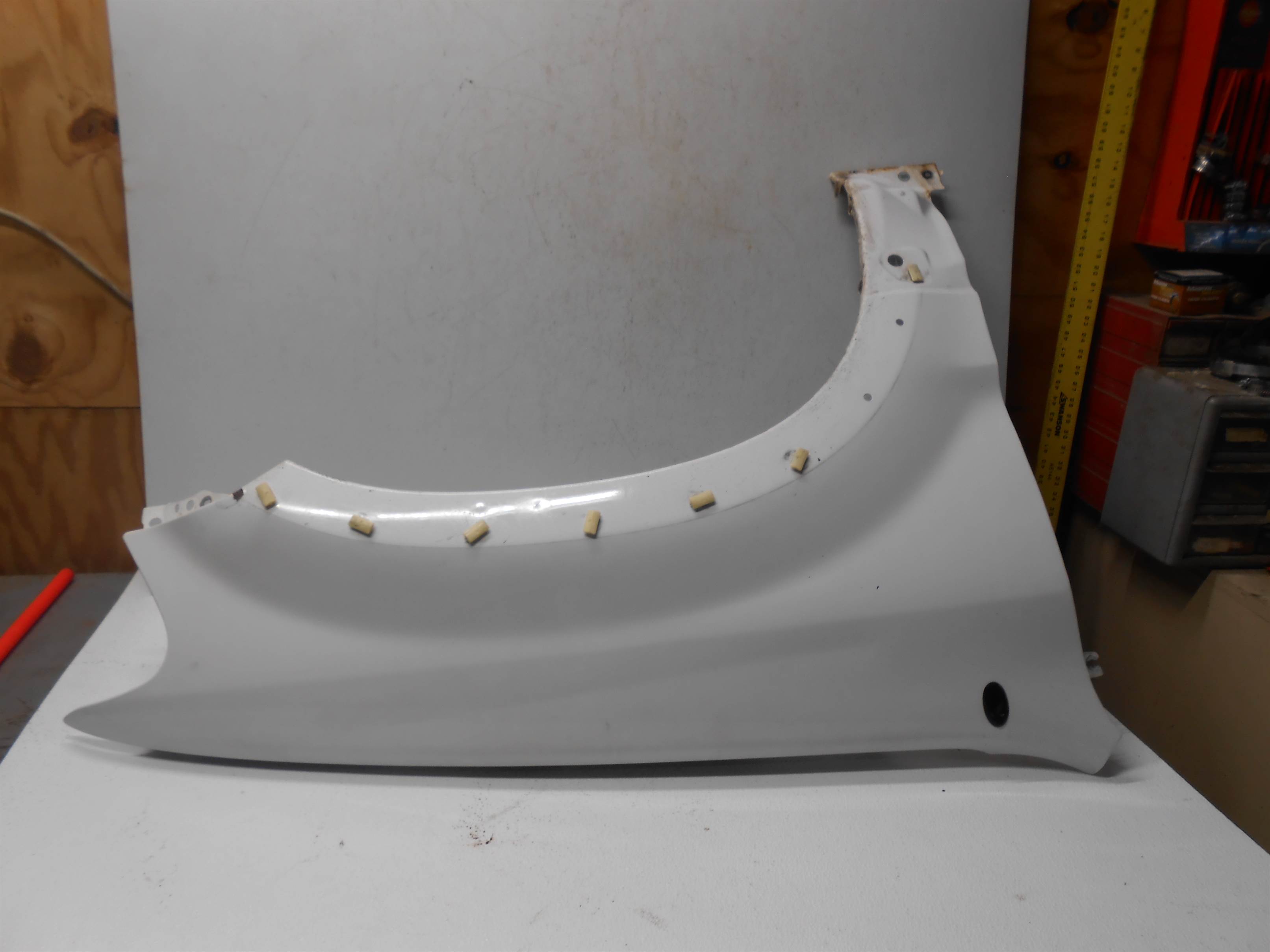 Used 2001-2007 Ford Escape FRONT RIGHT RH PASSENGER SIDE FENDER Paint Code YZ for sale small view front thumbnail