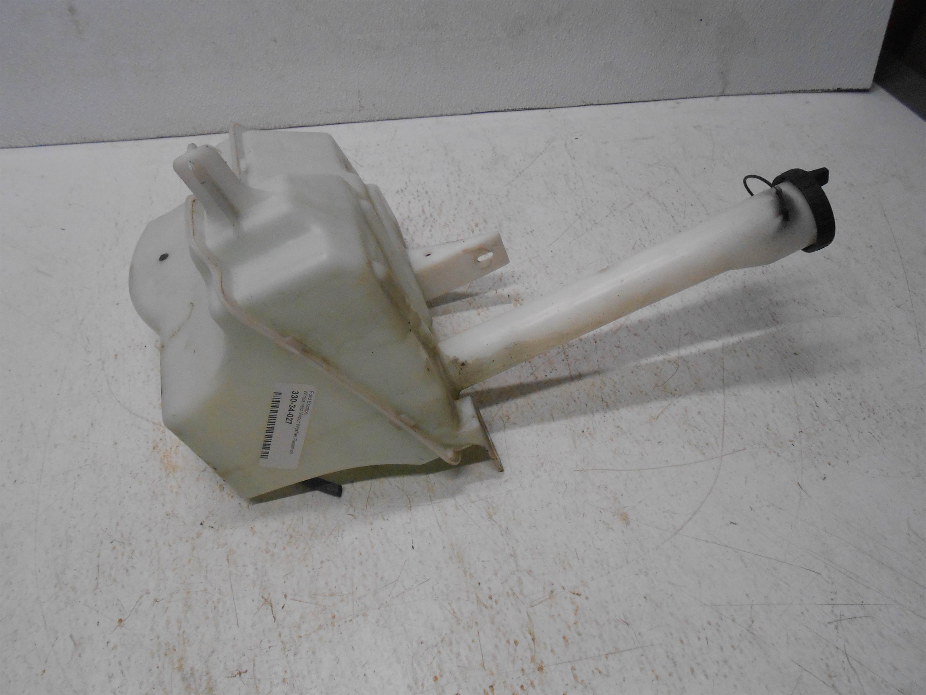 Used 2006 ford escape Windshield Wiper Washer Reservoir with motors for sale small view front thumbnail