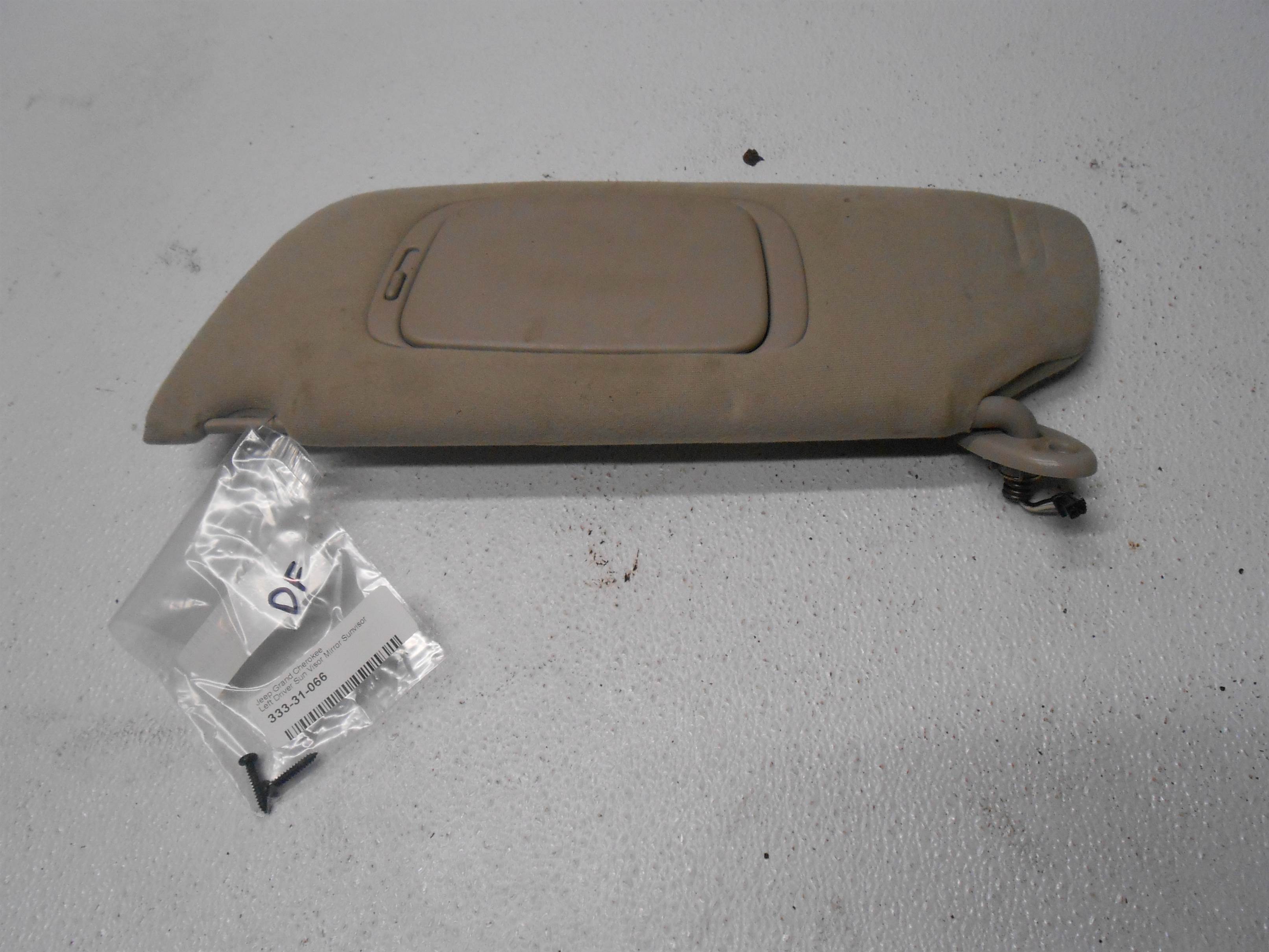 Used 2004 jeep Grand Cherokee Left Driver Sun Visor Mirror Sunvisor for sale small view front thumbnail