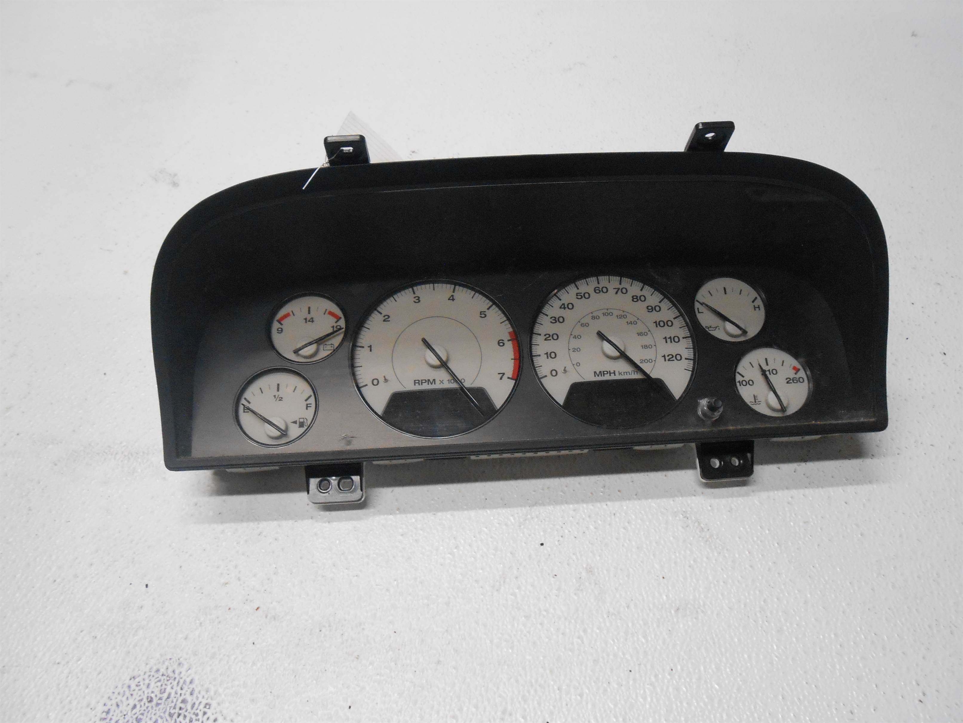 Used 2004 jeep Grand Cherokee Instrument Speedo Cluster for sale small view front thumbnail