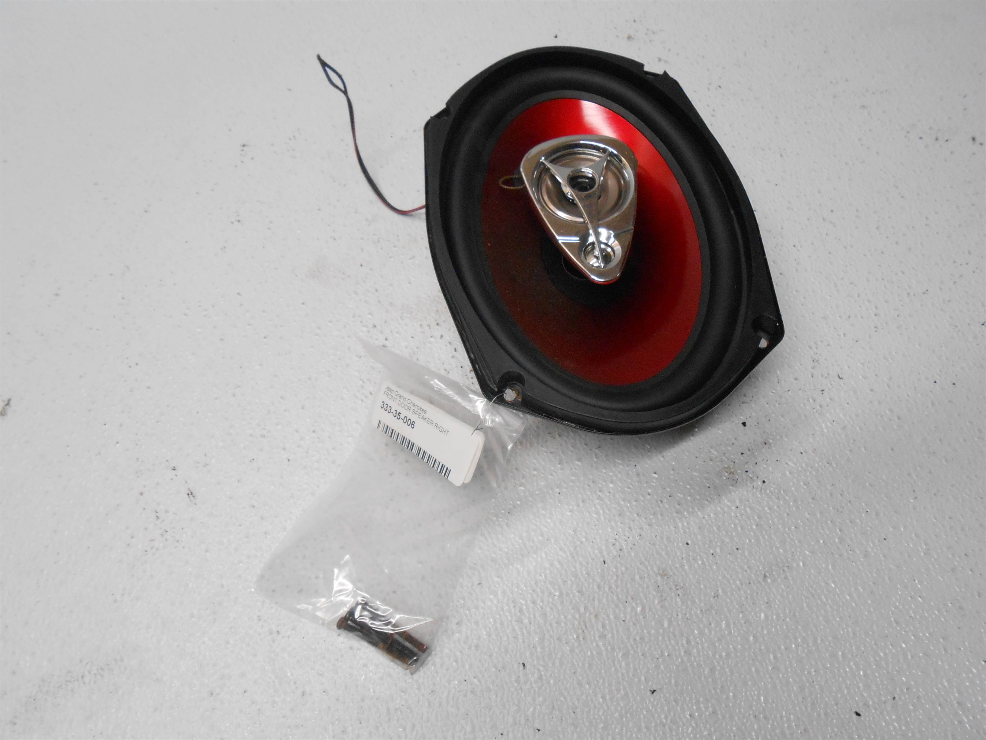 Used 2004 jeep Grand Cherokee FRONT DOOR SPEAKER RIGHT for sale small view front thumbnail