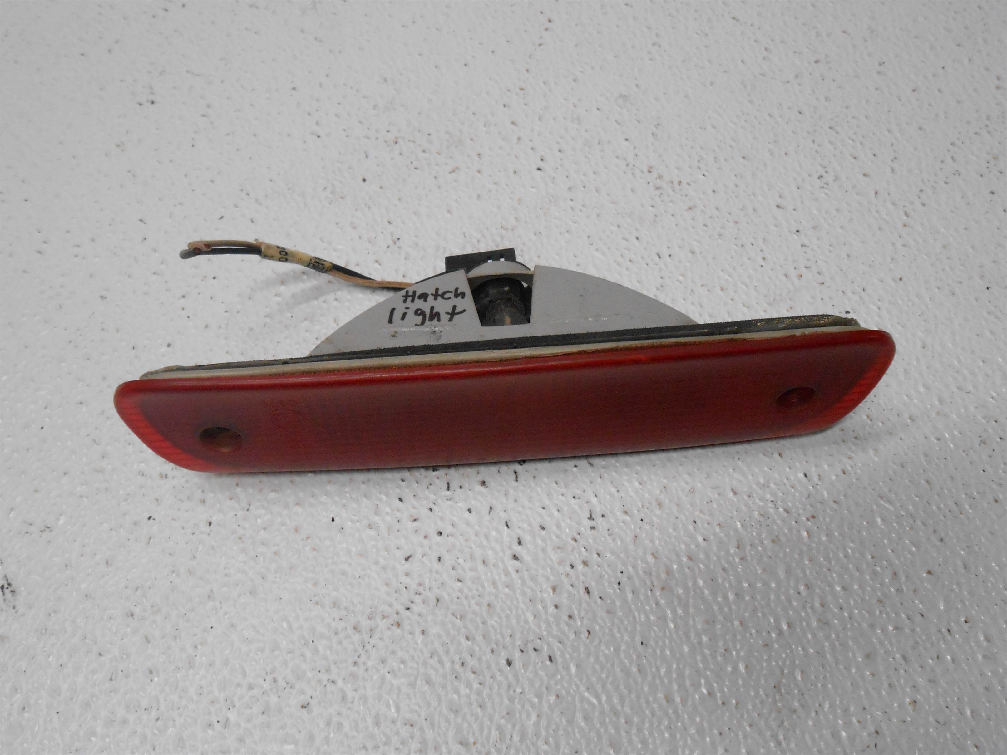 Used 2004 jeep Grand Cherokee Rear 3rd Brake Light Cab Mount Hatch for sale small view front thumbnail