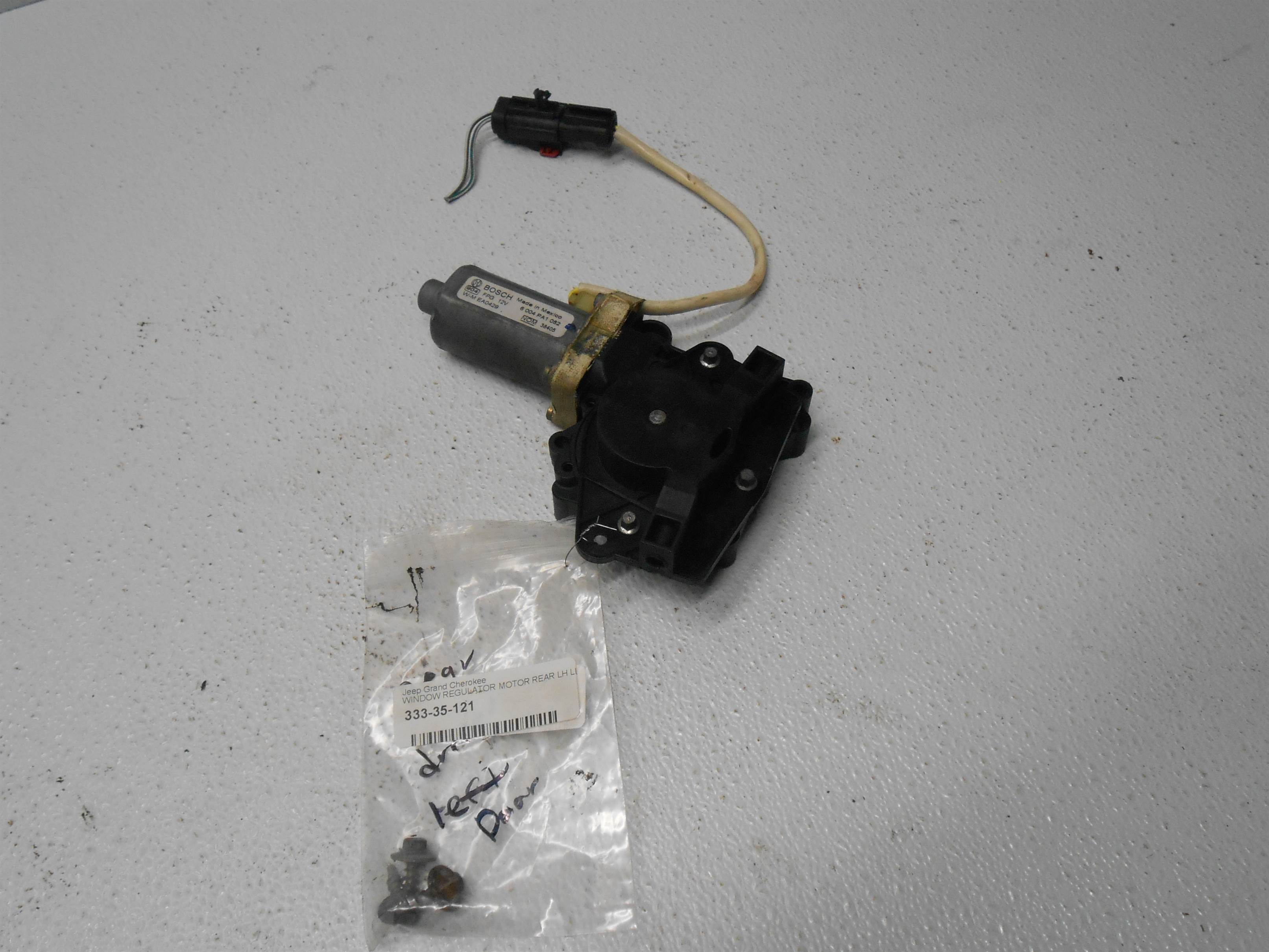 Used 2004 jeep Grand Cherokee WINDOW REGULATOR MOTOR REAR LH LEFT DRIVER for sale small view front thumbnail
