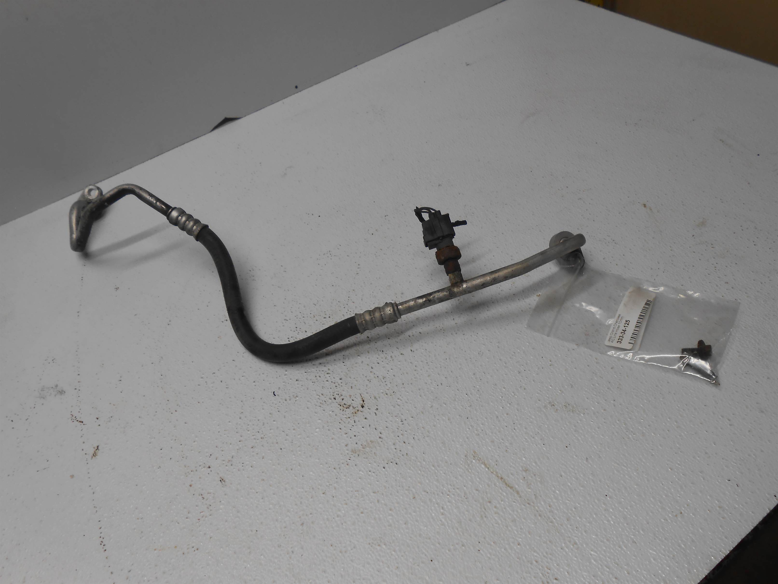 Used 2003 jeep Grand Cherokee AC Line Hose 10mm for sale small view front thumbnail
