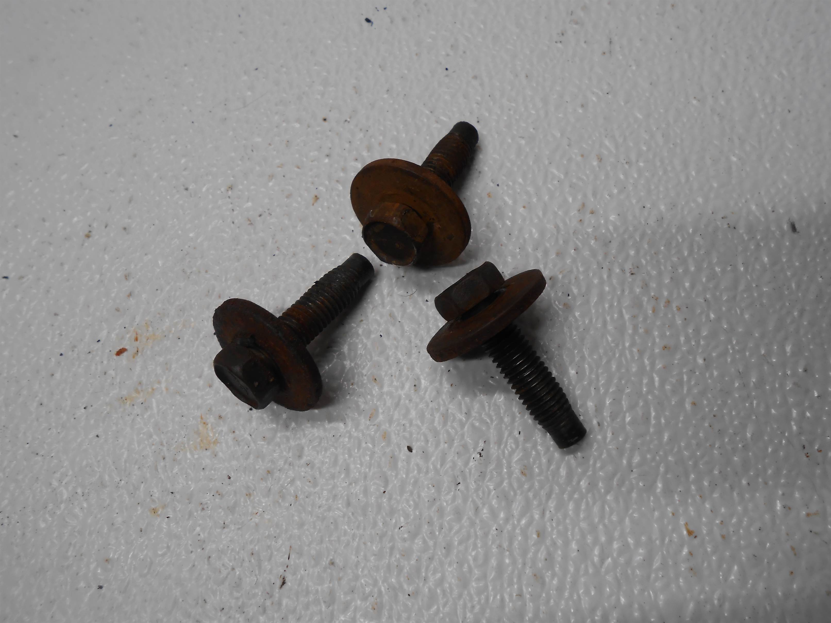 Used 2004 Jeep Grand Cherokee Front Right Passenger Seat Bolts for sale small view front thumbnail