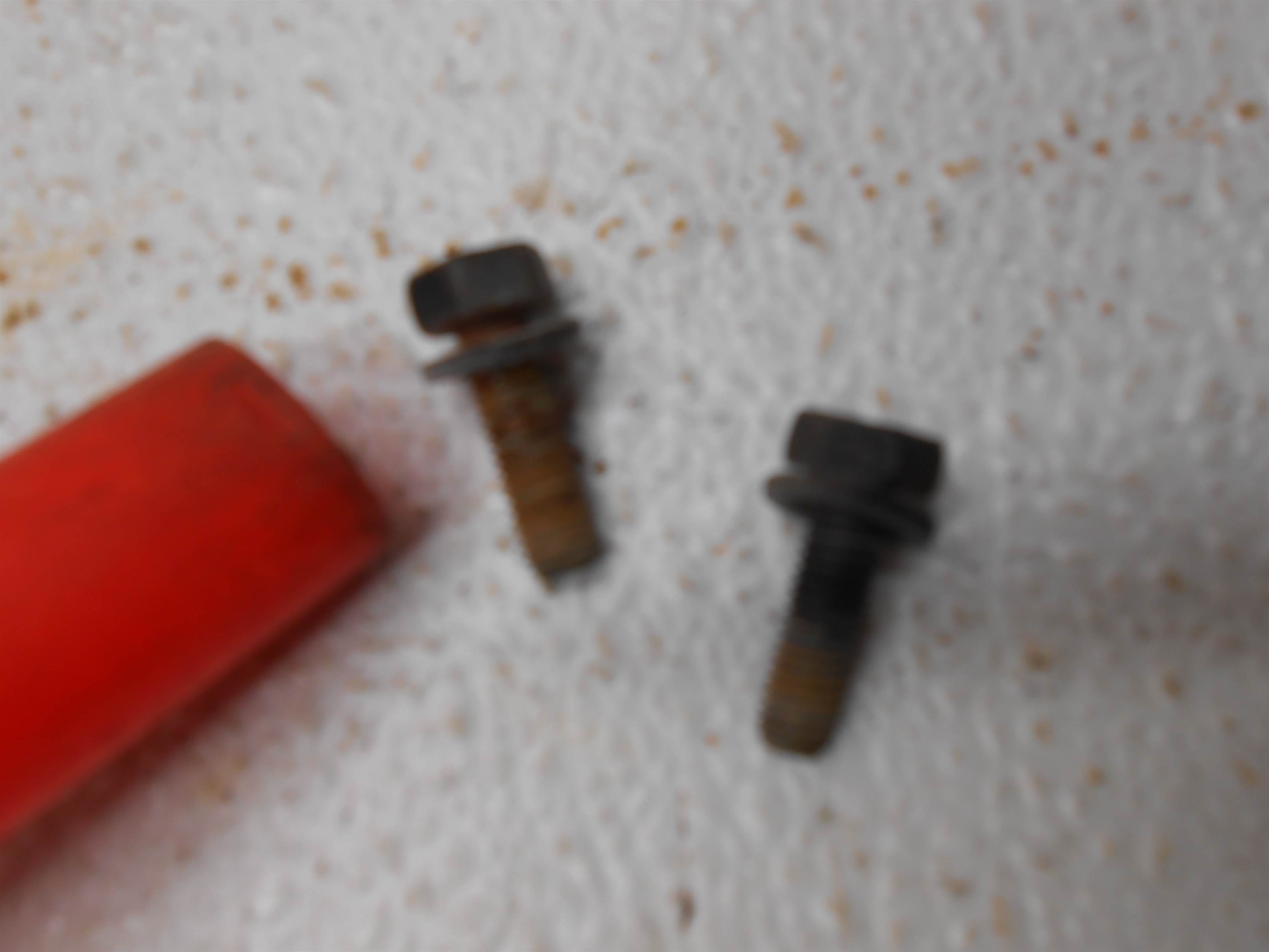 Used 2004 jeep Grand Cherokee HOOD HINGE BOLTS RH OR LH for sale small view front thumbnail