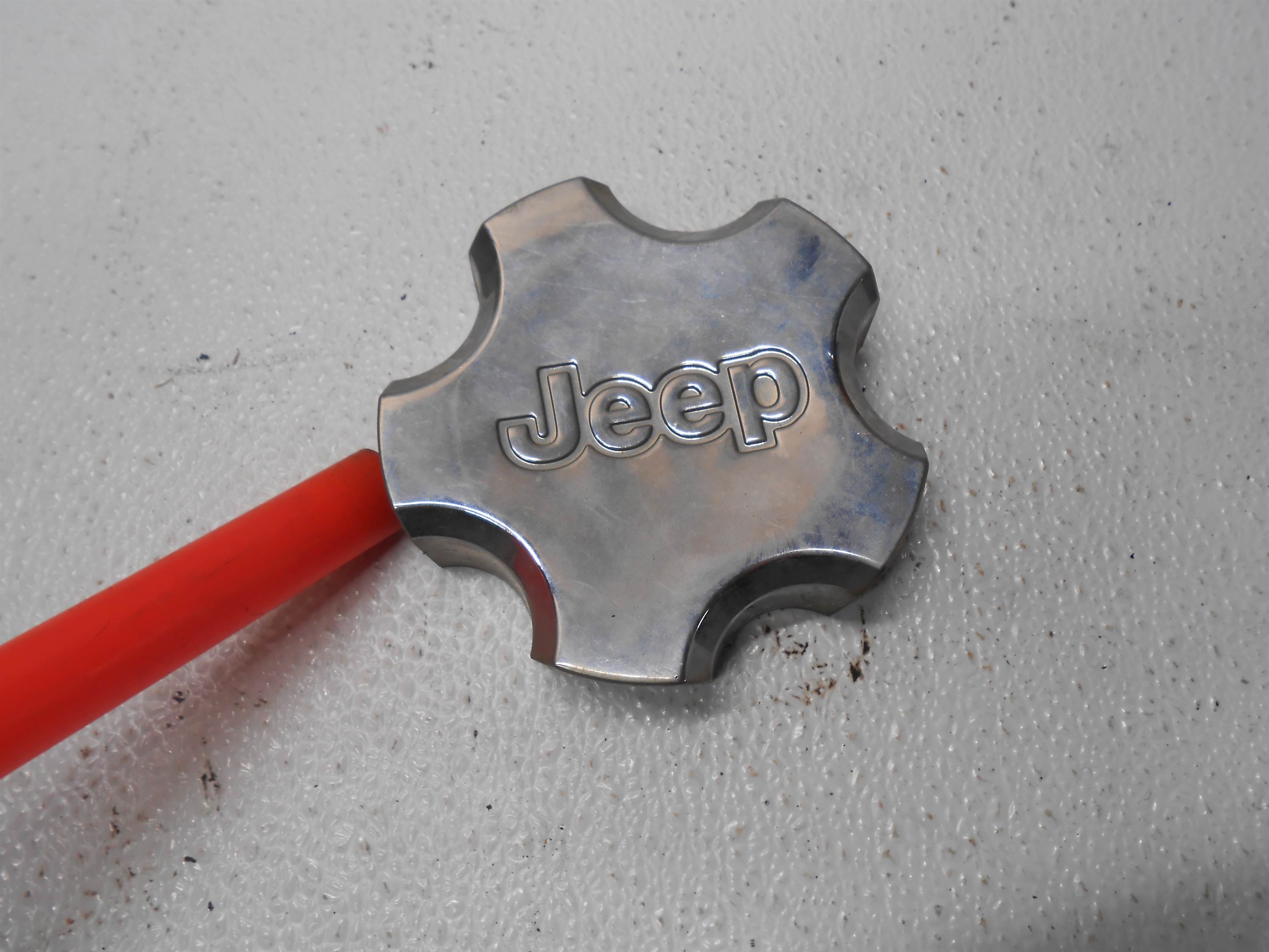 Used 2002 2003 2004 Jeep Grand Cherokee Center Cap Chrome 52080334AA for sale small view front thumbnail