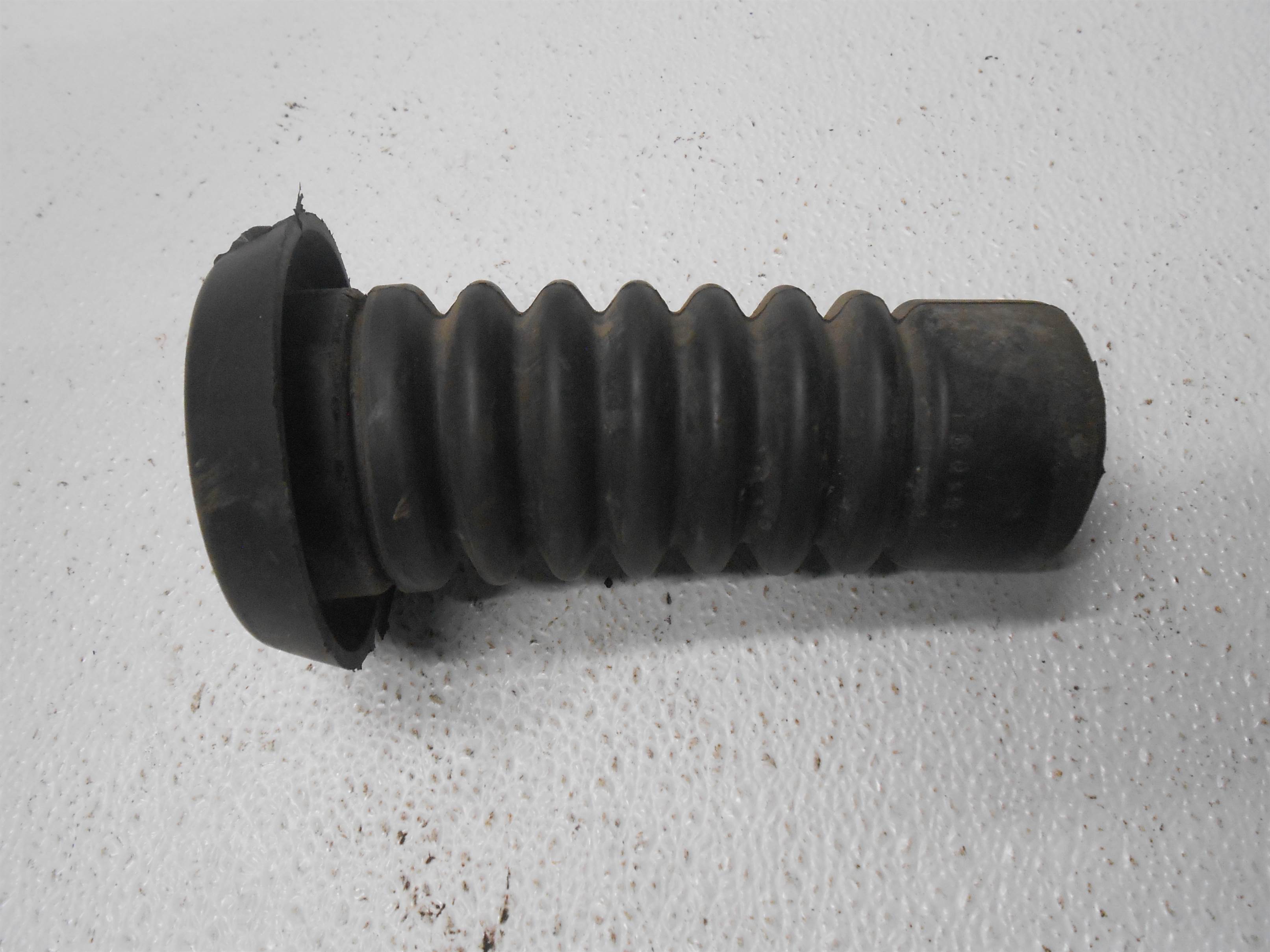 Used 1998 chevrolet S10 steering colum Shaft Rubber boot for sale small view front thumbnail