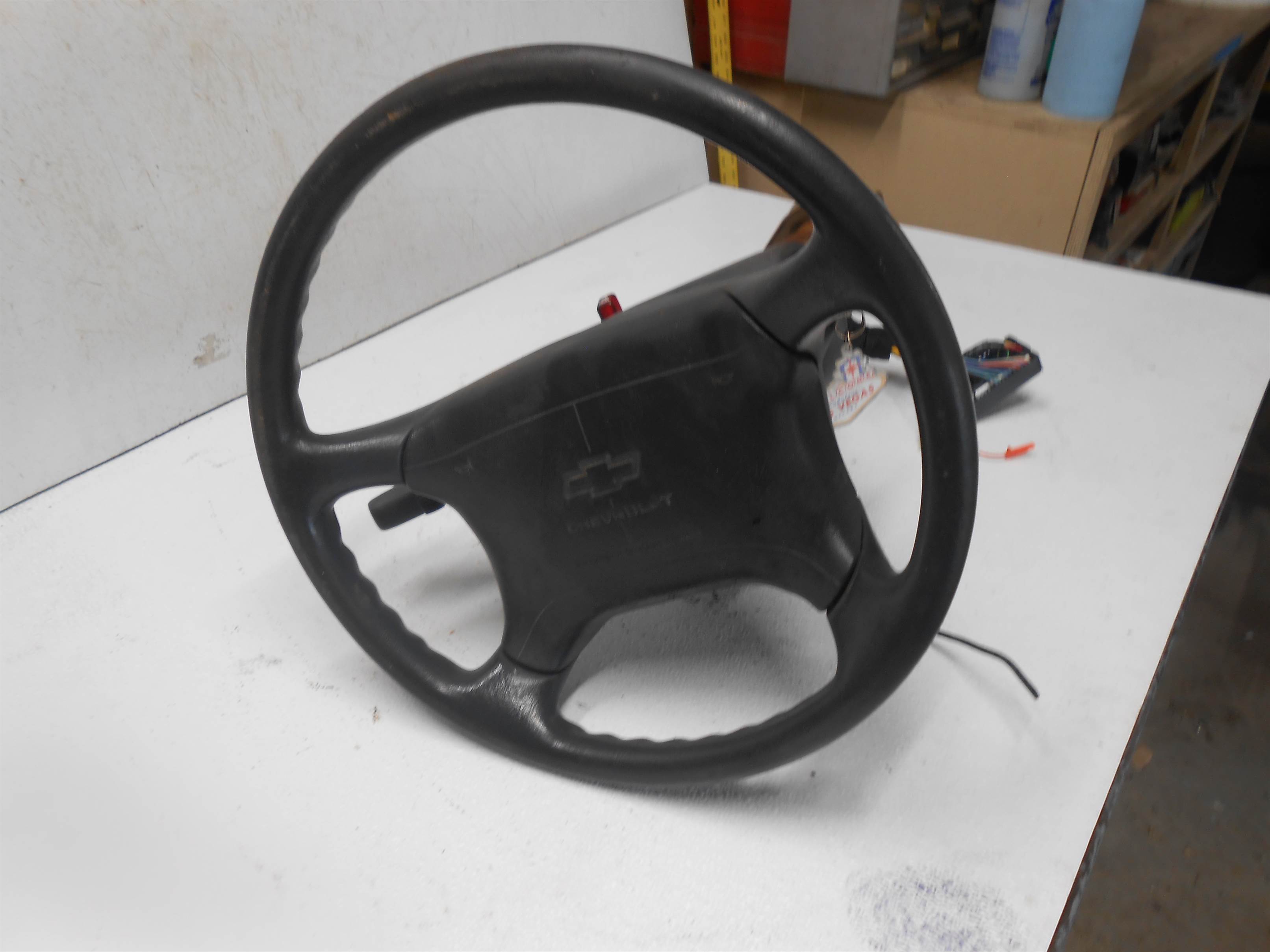 Used 1998 Chevrolet S10 Steering Column No Tilt With Key for sale small view front thumbnail