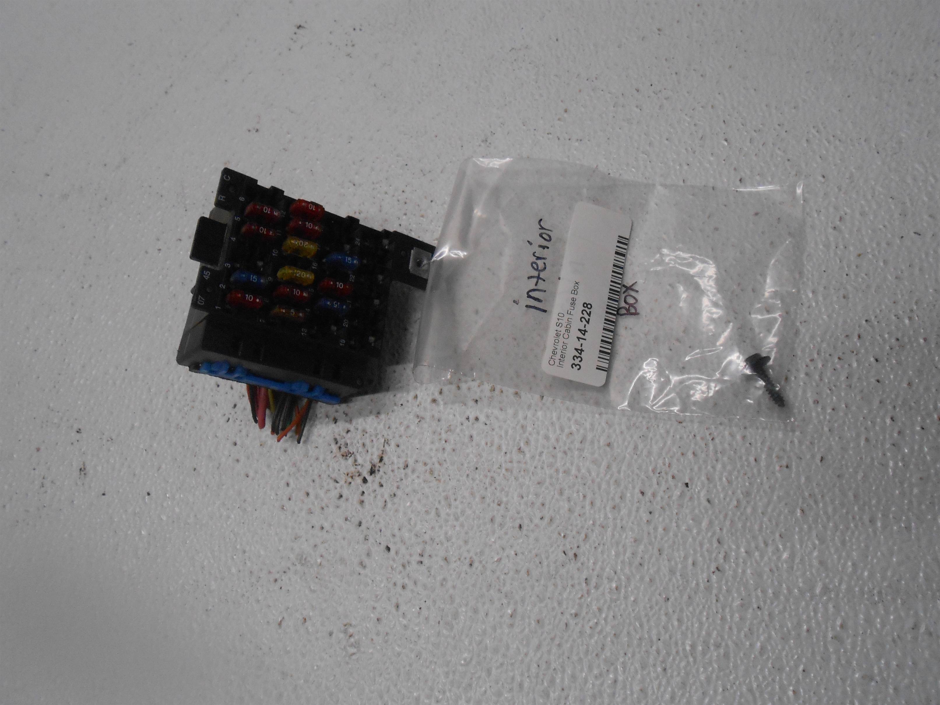 Used 1998 chevrolet S10 Interior Cabin Fuse Box Relay Center for sale small view front thumbnail