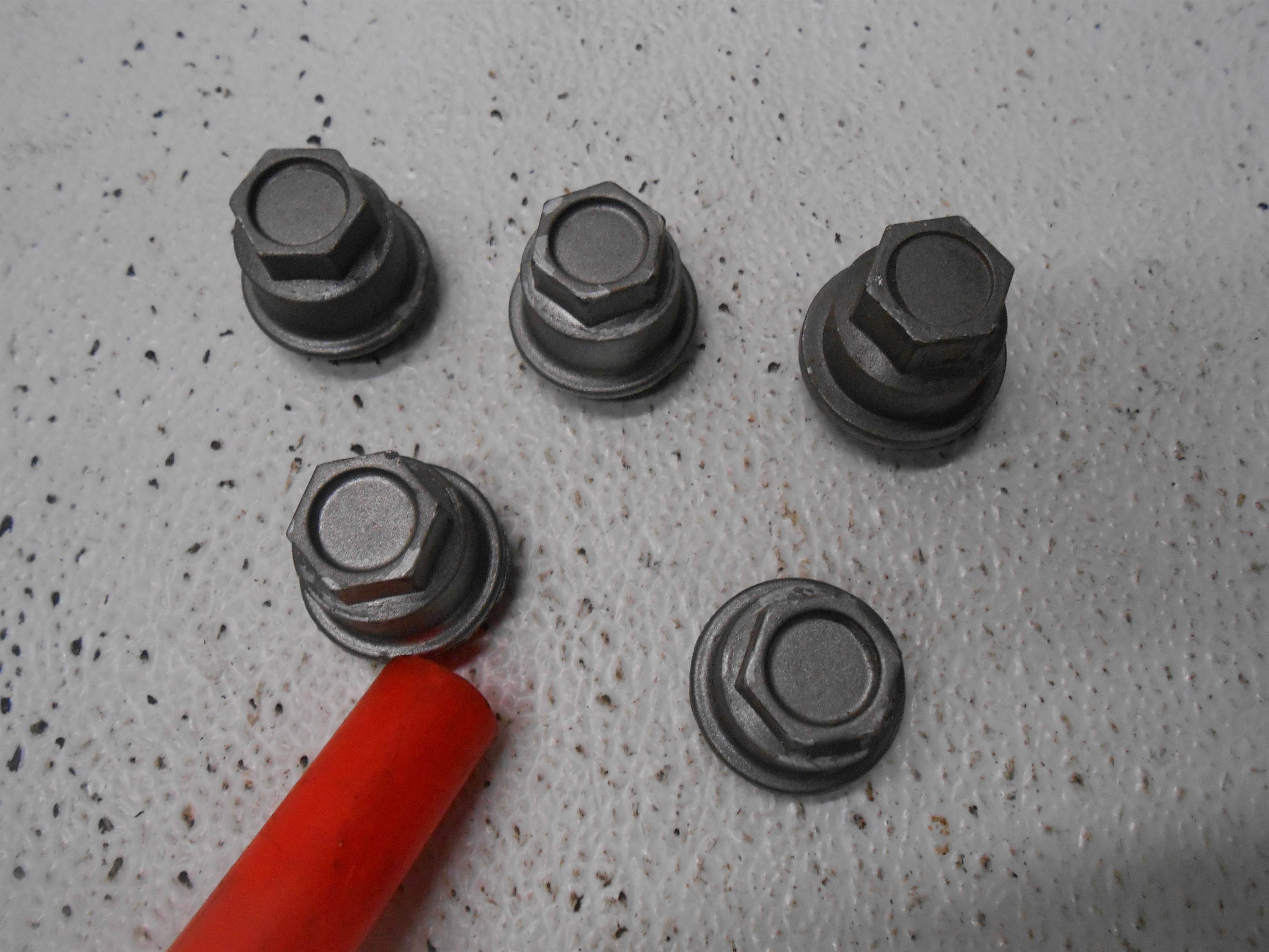 Used 1998 chevrolet S10 Lug Nut Caps Cover Set for sale small view front thumbnail
