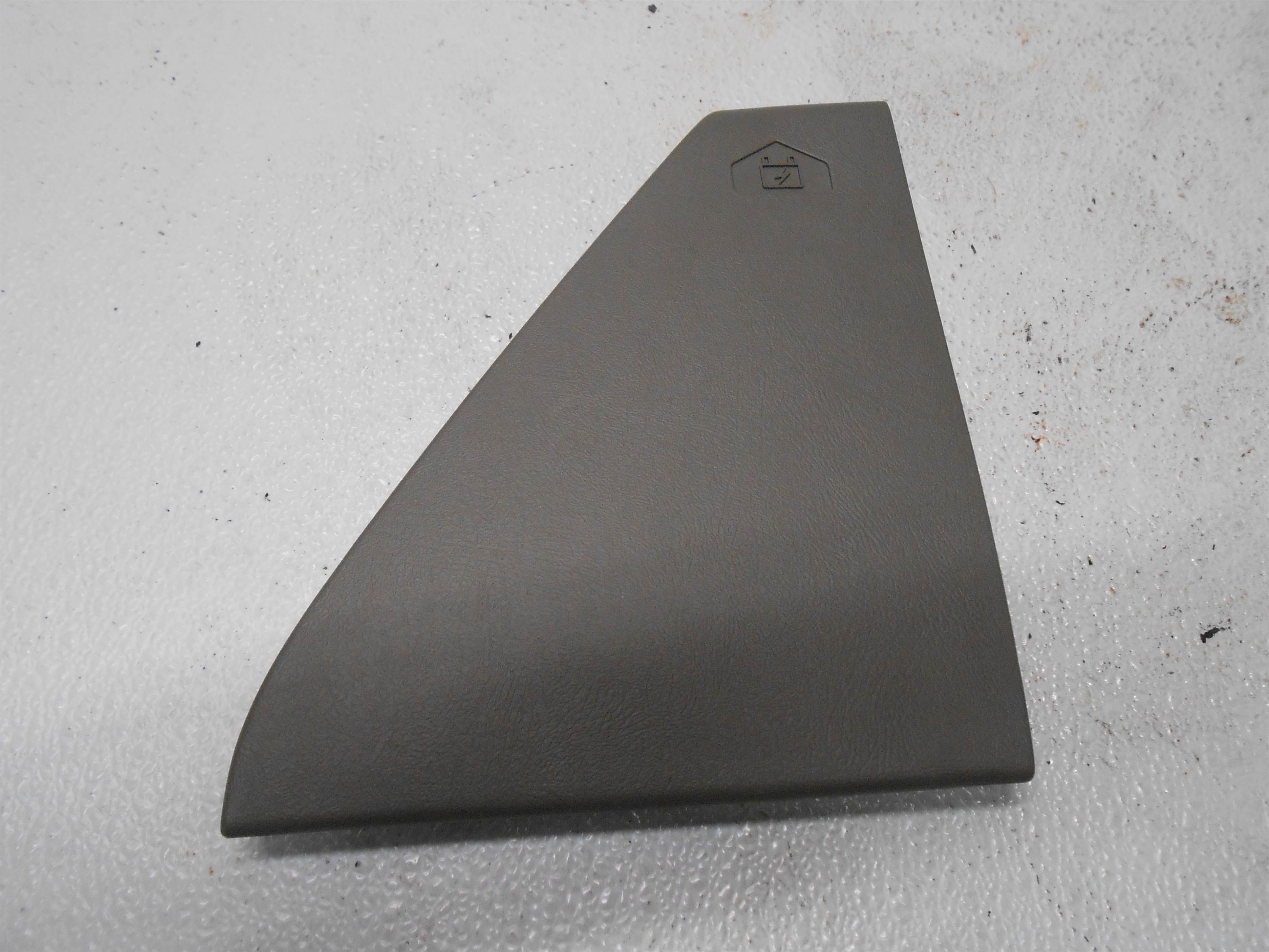 Used 2004 GMC Yukon FRONT LEFT DRIVER SIDE DASH END CAP TRIM COVER for sale small view front thumbnail