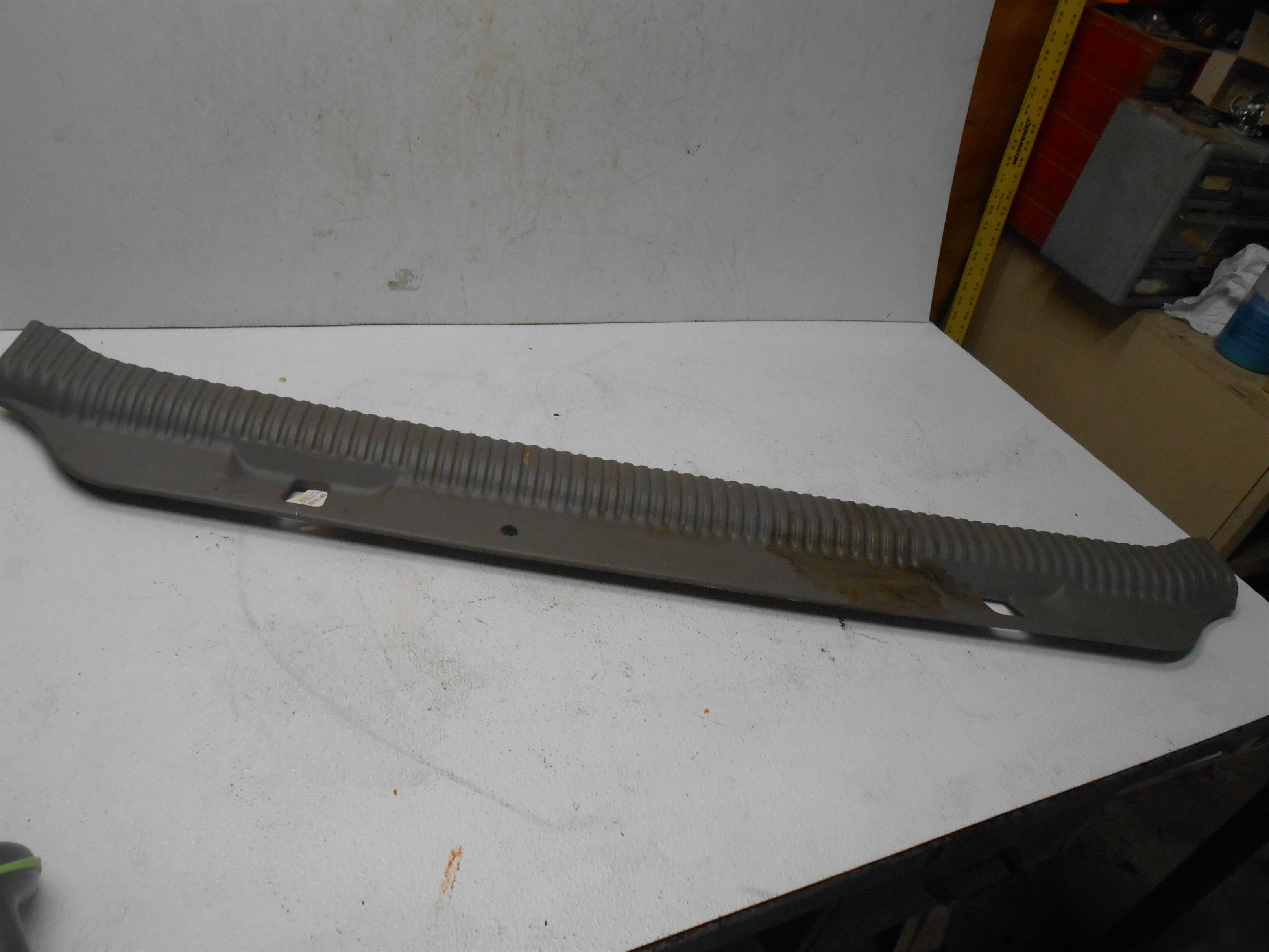 Used 2004 GMC Yukon Sill Scuff Lift Gate Panel Trim for sale small view front thumbnail