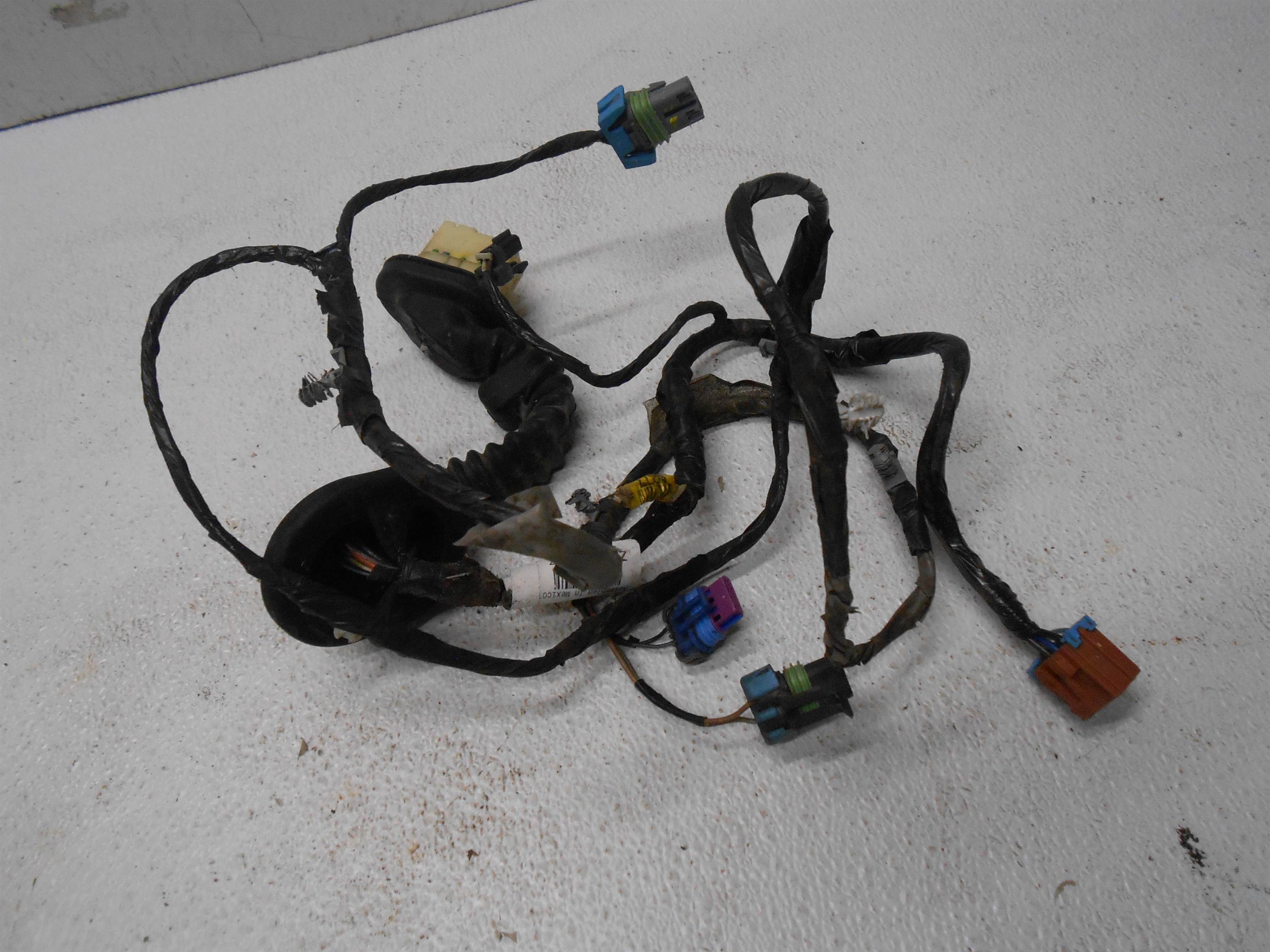 Used 2004 GMC Yukon Rear Right RH Passenger Door Wire Harness for sale small view front thumbnail