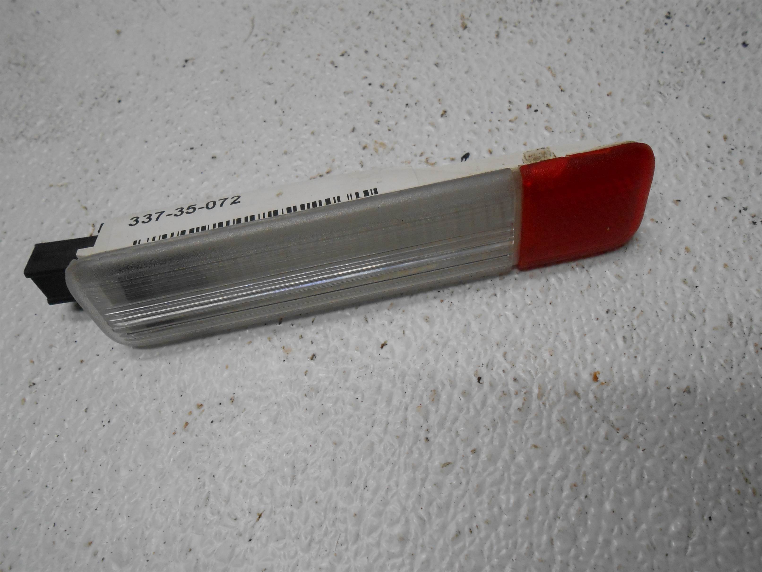 Used 2004 GMC Yukon Front Right RH Passenger side Door Panel Courtesy Light Lamp for sale small view front thumbnail