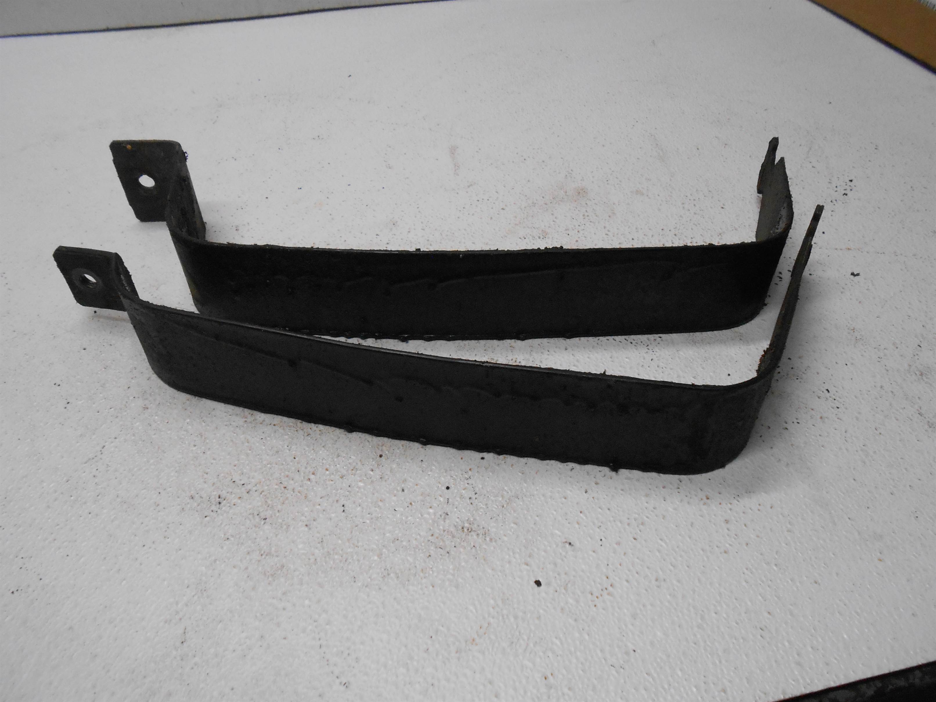 Used 2004 GMC Yukon Fuel Tank Mounting Straps for sale small view front thumbnail