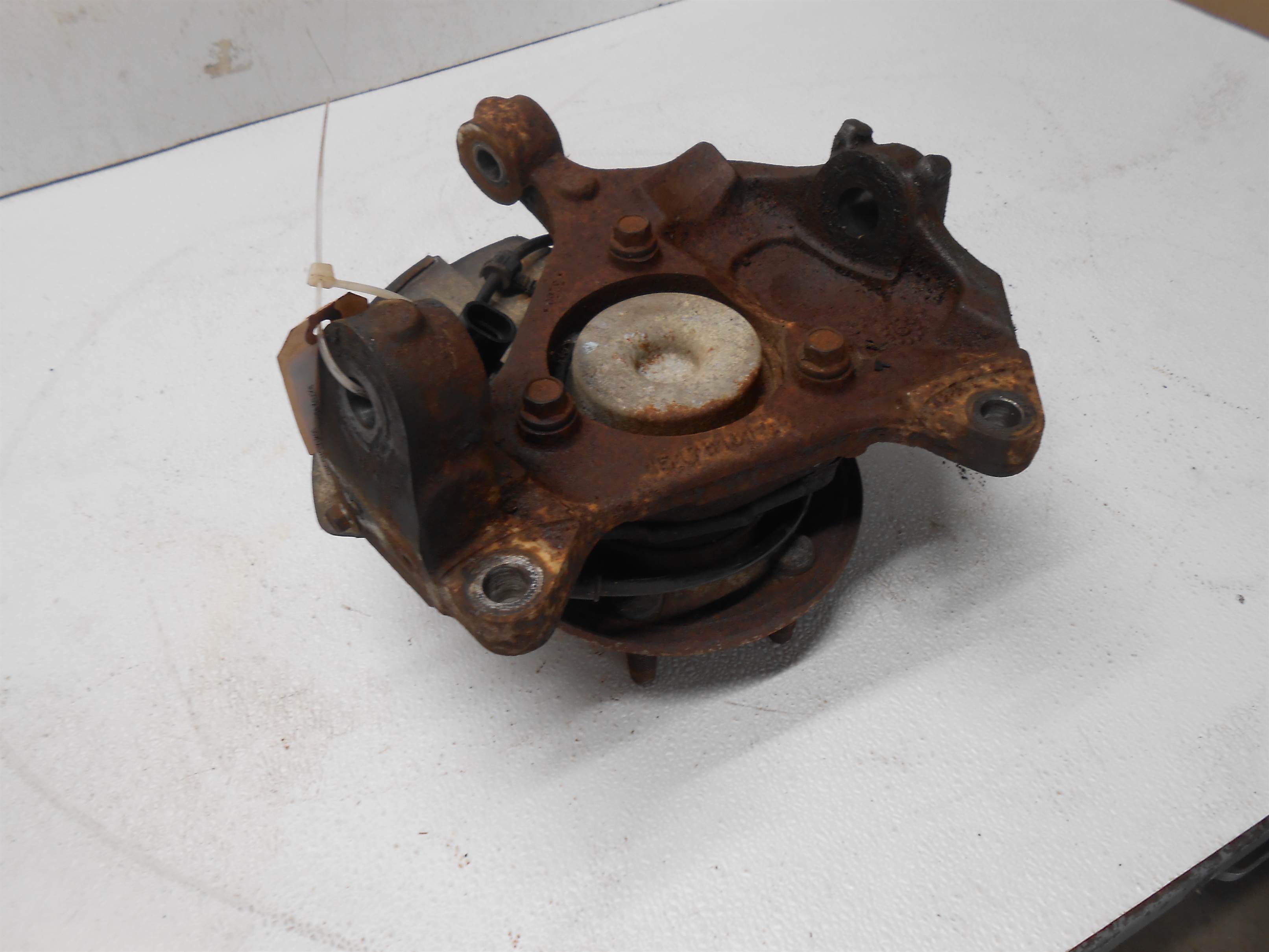 Used 2004 GMC Yukon Front Left LH Driver Spindle Knuckle for sale small view front thumbnail