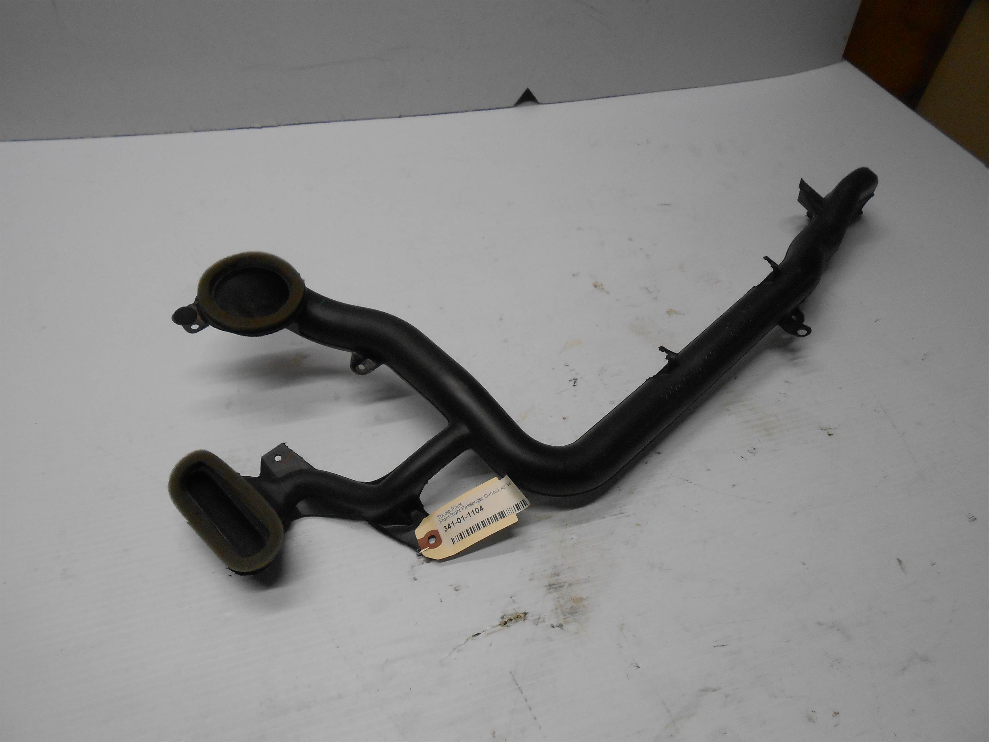 Used 2007 Toyota Prius Front Right RH Passenger side Defrost Air Vent Tube for sale small view front thumbnail