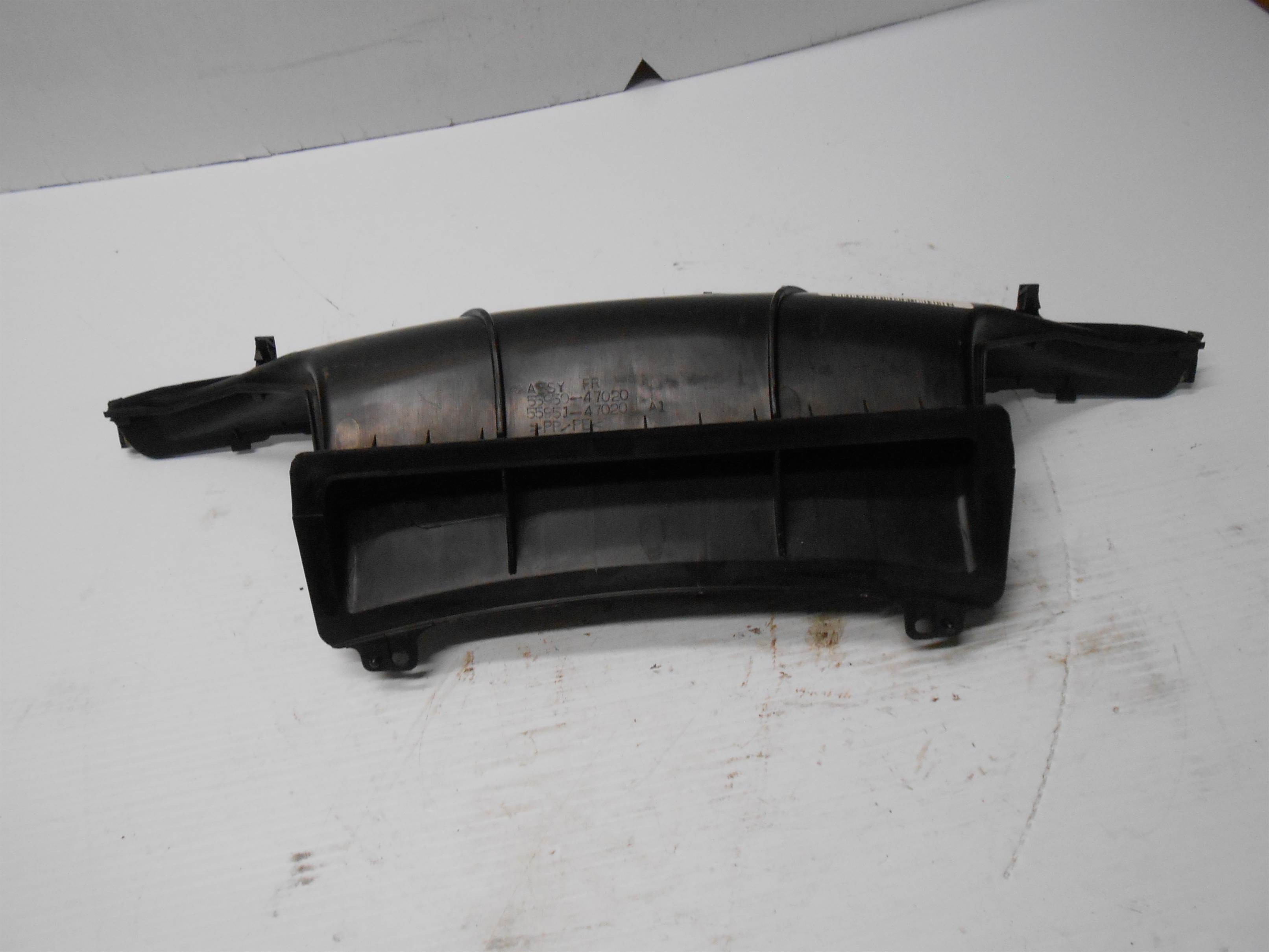 Used 2007 Toyota Prius Upper Nozzle Assembly Defroster for sale small view front thumbnail