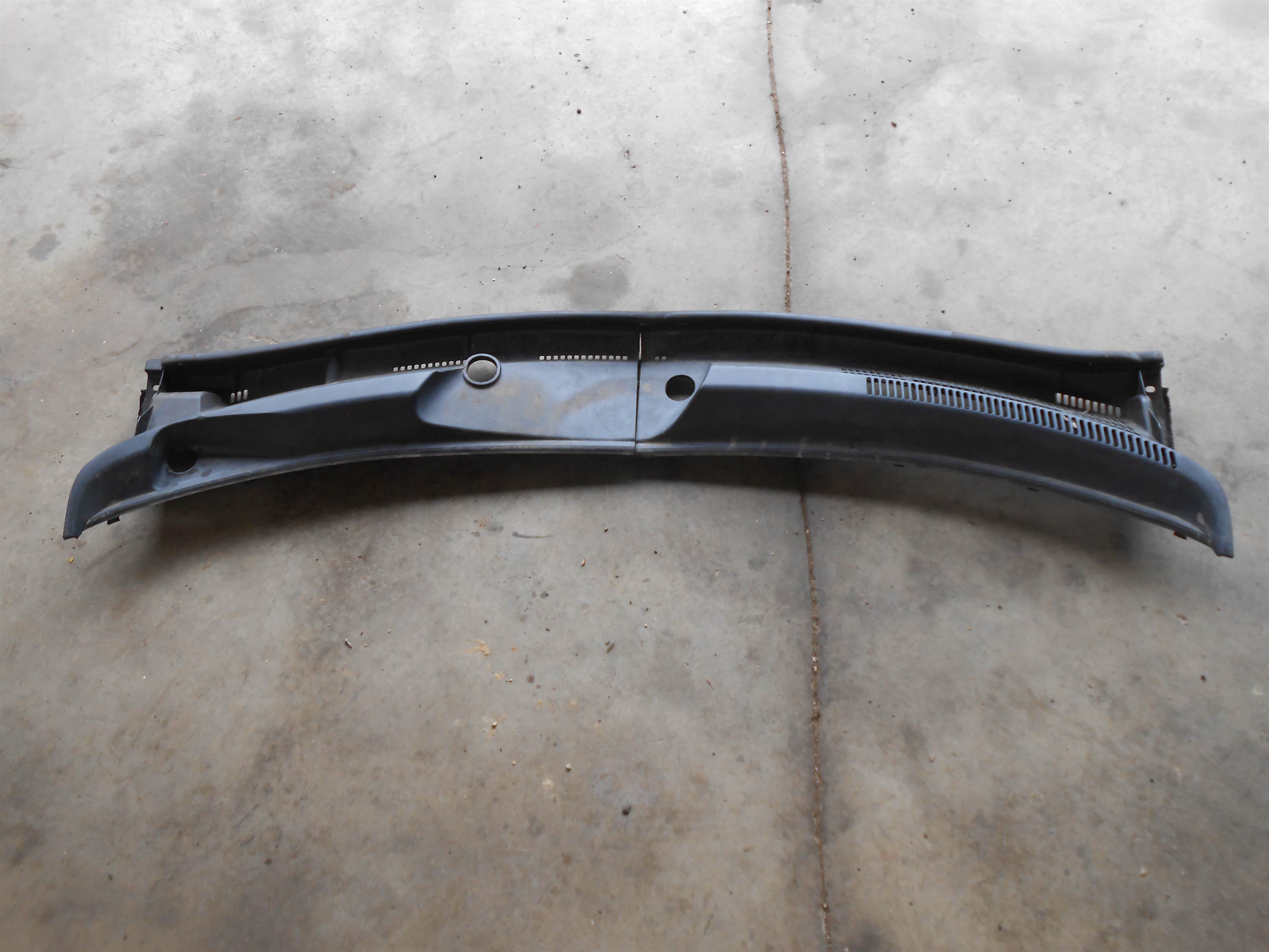 Used 2007 Toyota Prius Windshield Wiper Hood Vent Cowl for sale small view front thumbnail