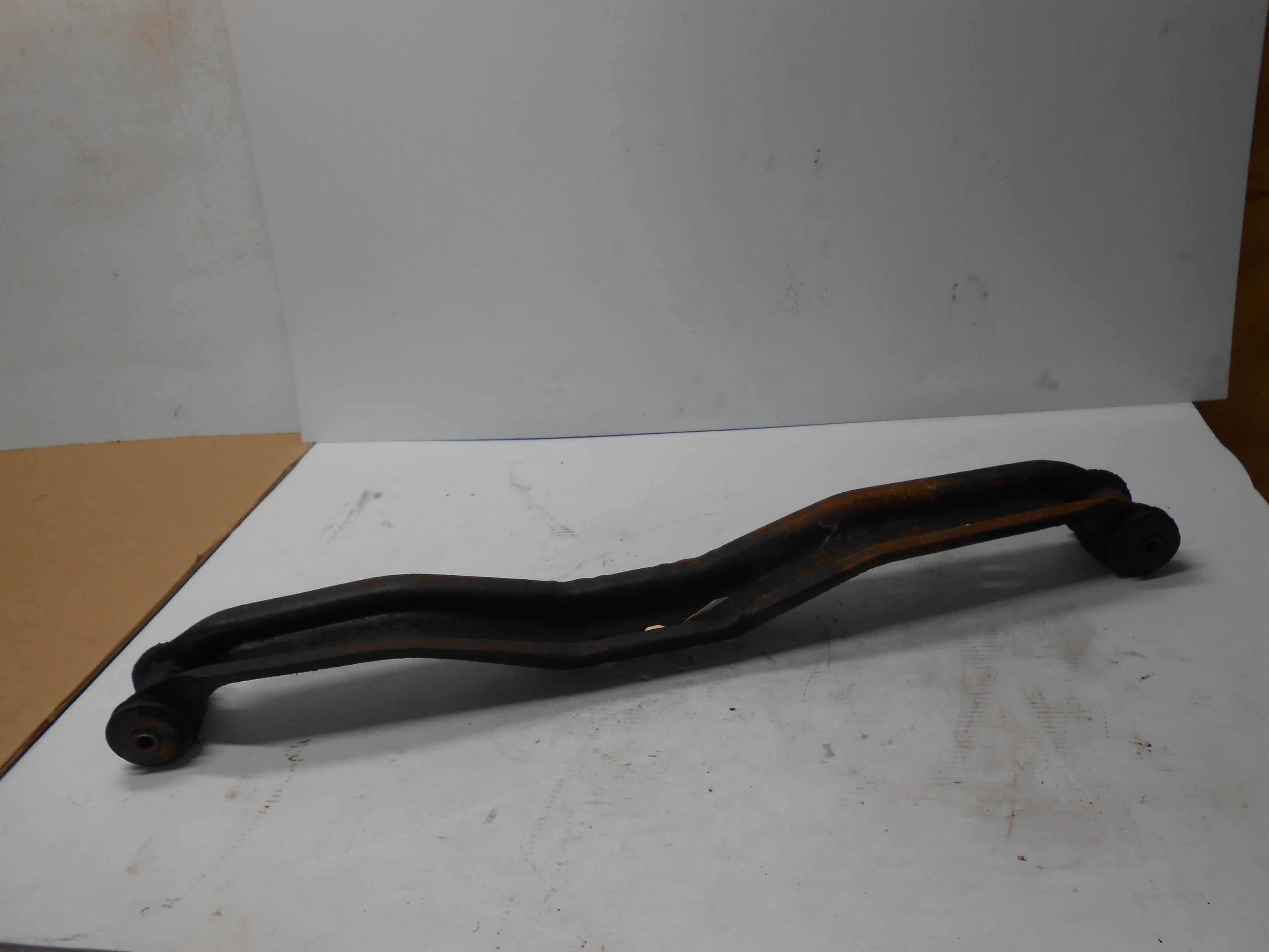 Used 91 92 93 94 95 96 97 Ford Ranger Transmission Crossmember 3.0L for sale small view front thumbnail