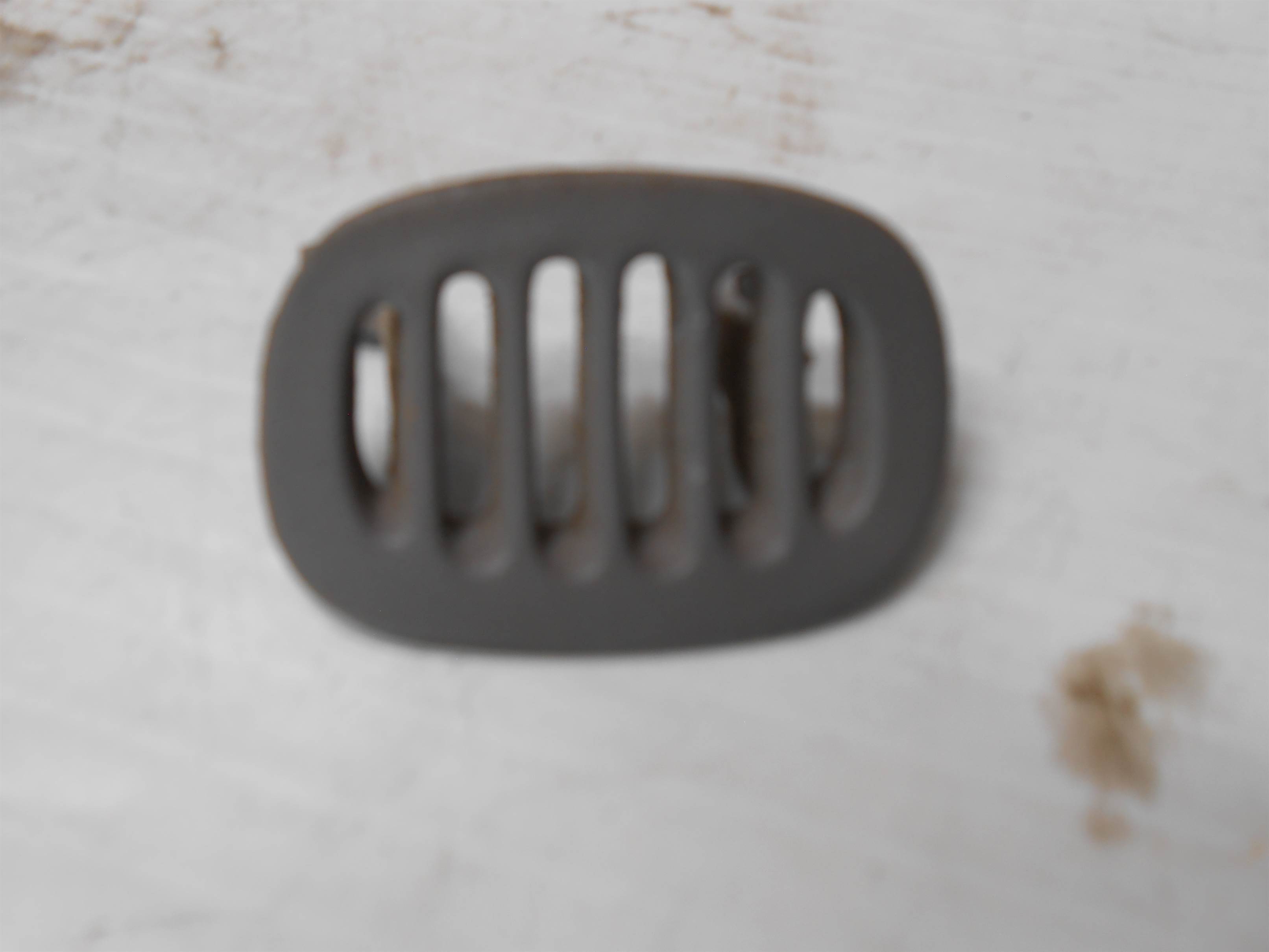 Used 1996 Ford Ranger Front Right Center Dashboard Vent for sale small view front thumbnail