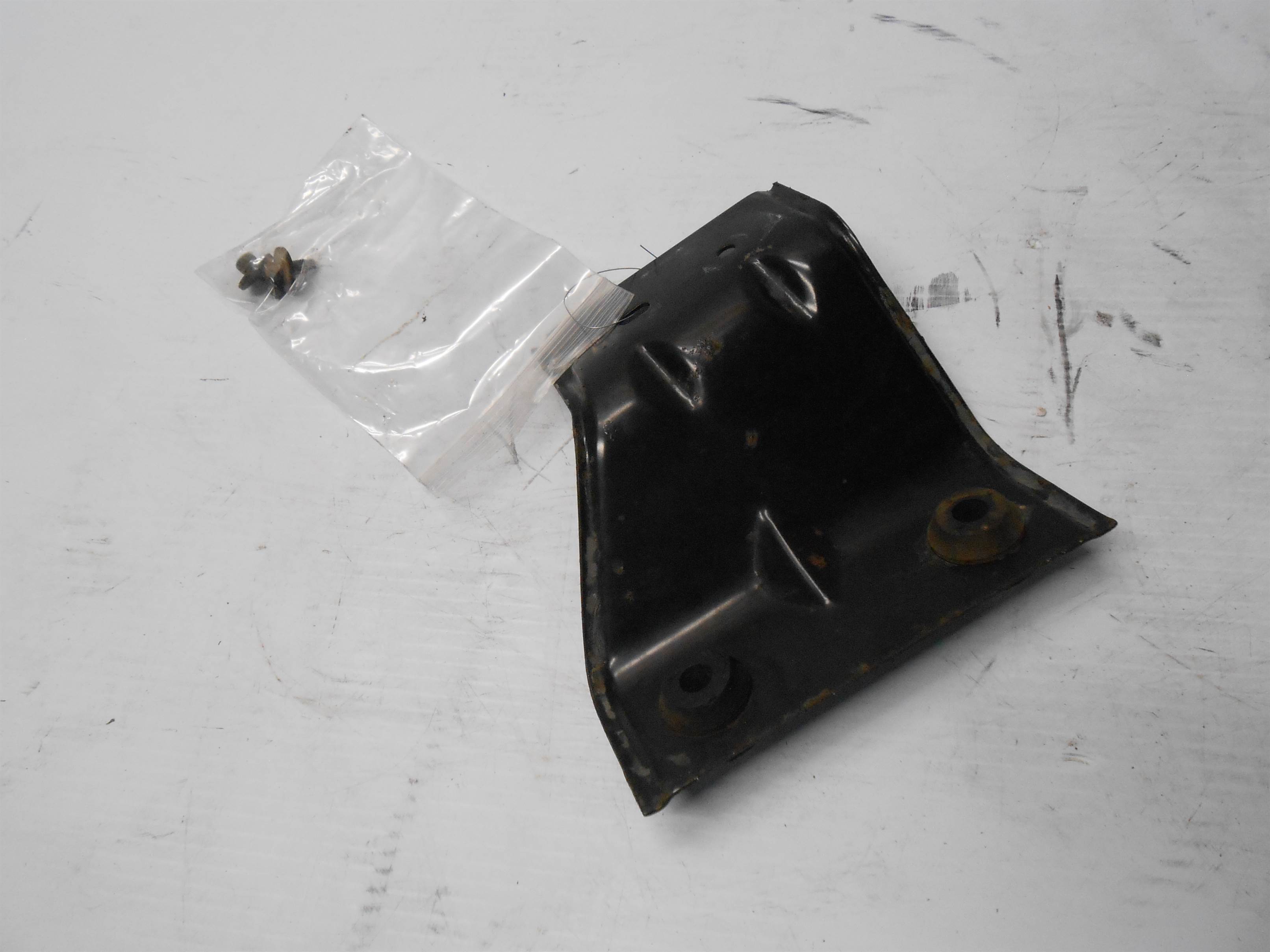 Used 1996 Ford Ranger Air Intake Bracket With Bolts for sale small view front thumbnail