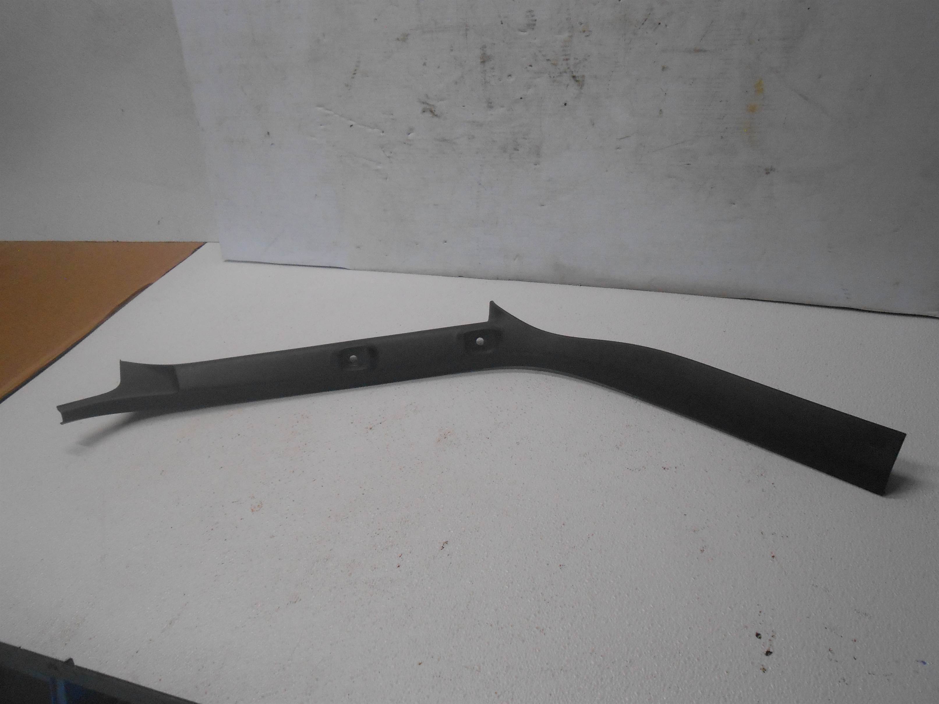 Used 04-11 Ford Ranger Pillar A Trim Molding RIGHT RH PASSENGER 3l54-10025 for sale small view front thumbnail