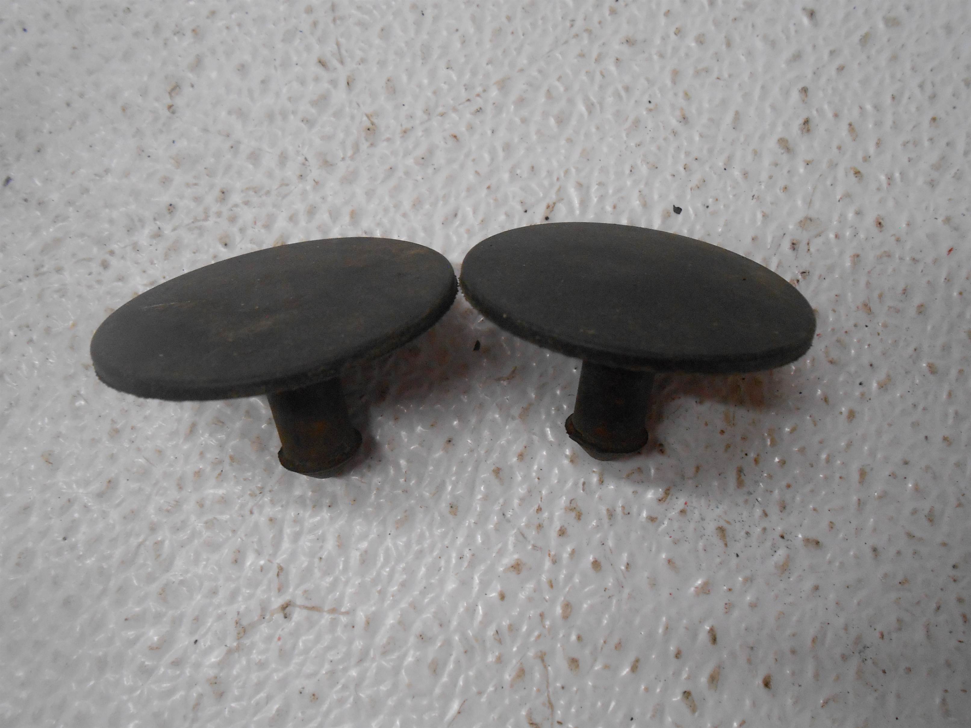 Used 2003 Ford Ranger Rubber Floor Stoppers for sale small view front thumbnail