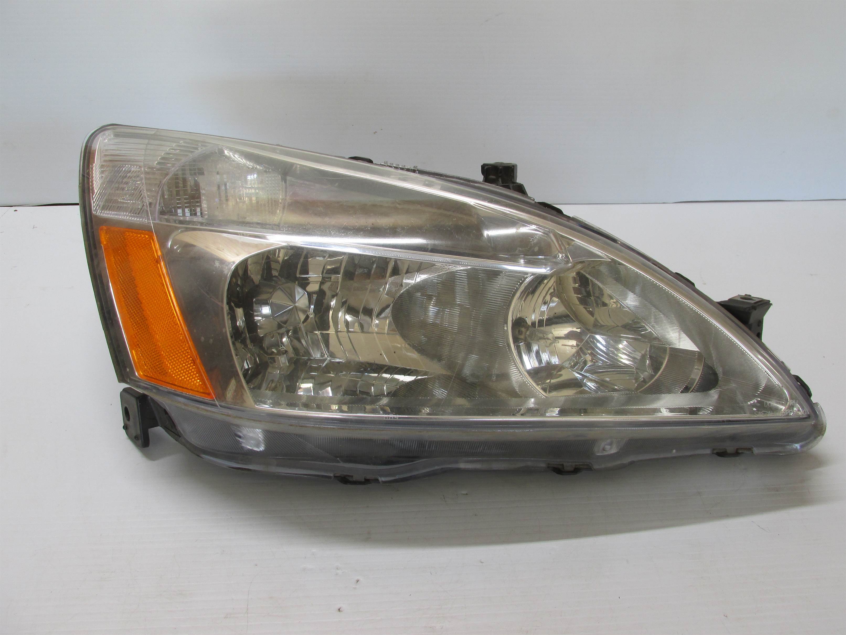 Used Headlight Headlamp Passenger Side Right RH 03 04 05 06 07 Honda Accord for sale small view front thumbnail