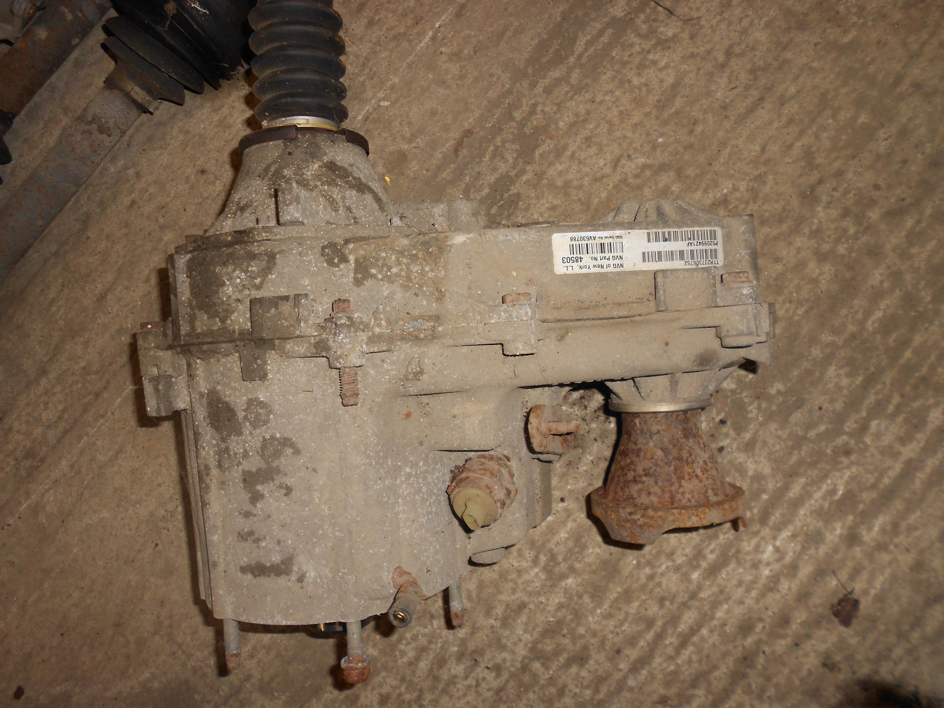 Used 2002-2007 JEEP LIBERTY Gearbox Transfer Case 4x4 for sale small view front thumbnail
