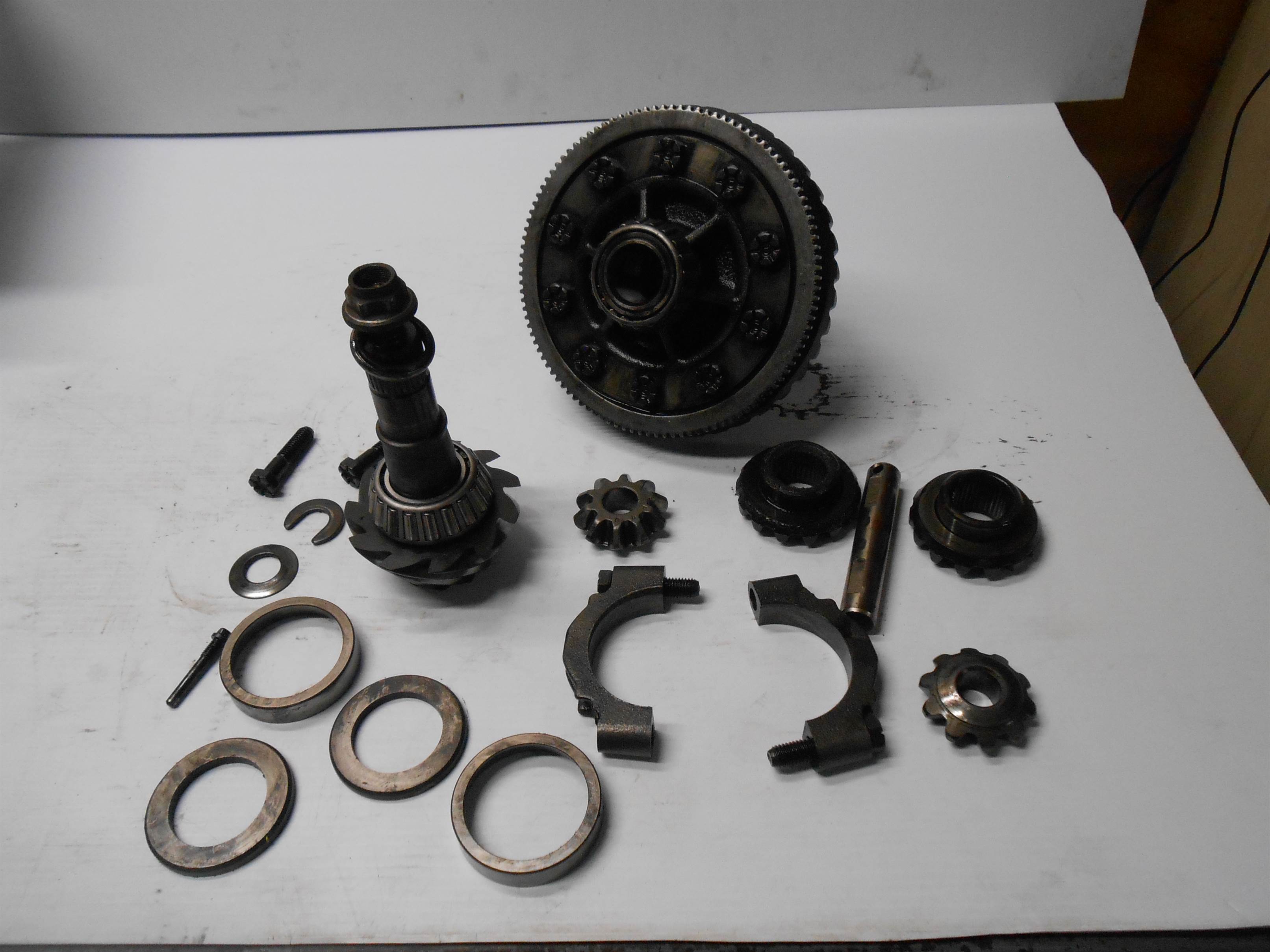 Used 2004 Ford F150 Rear Differential Partial Kit for sale small view front thumbnail