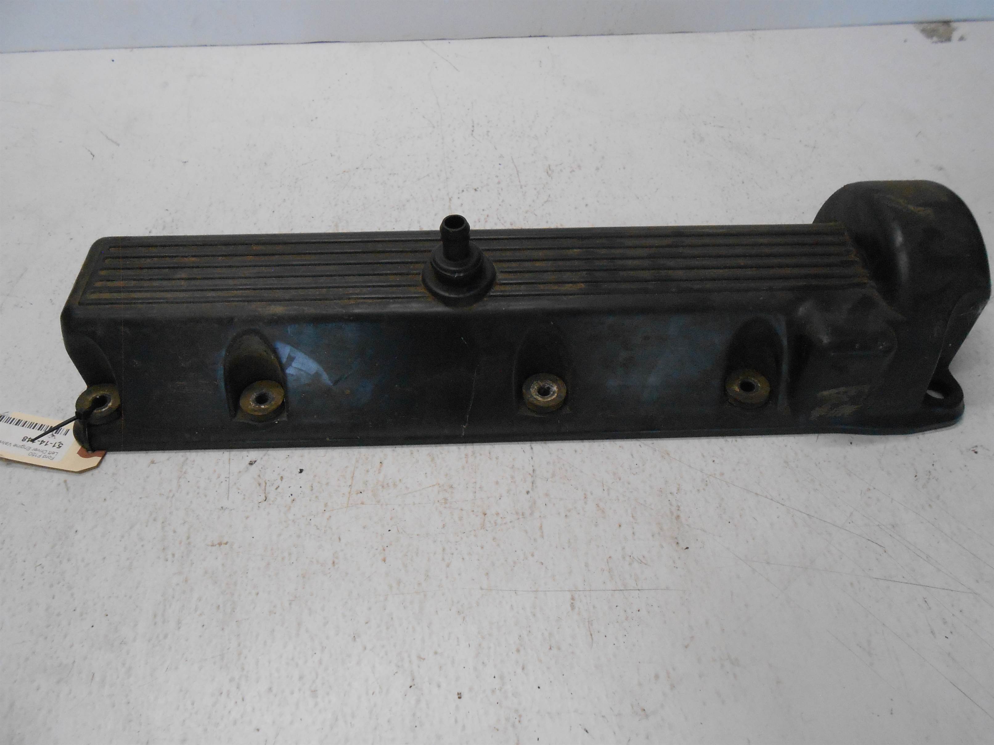 Used 1999 FORD F150 PU 5.4 v8 11 bolts valve cover for sale small view front thumbnail