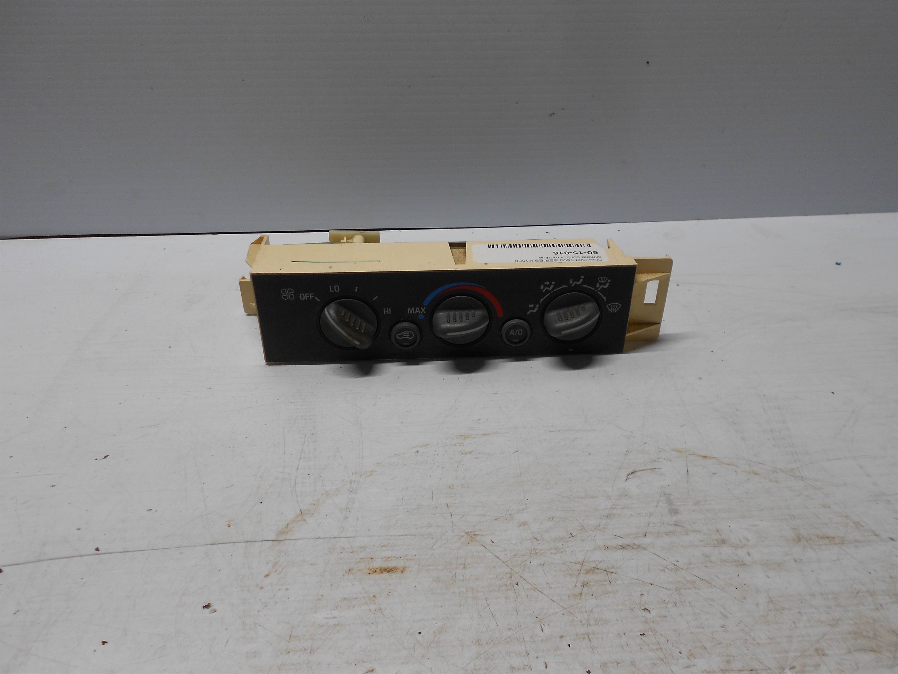 95-99 CHEVY TRUCK SILVERADO SUBURBAN YUKON TAHOE CLIMATE CONTROL AC HEAT for sale small view front thumbnail
