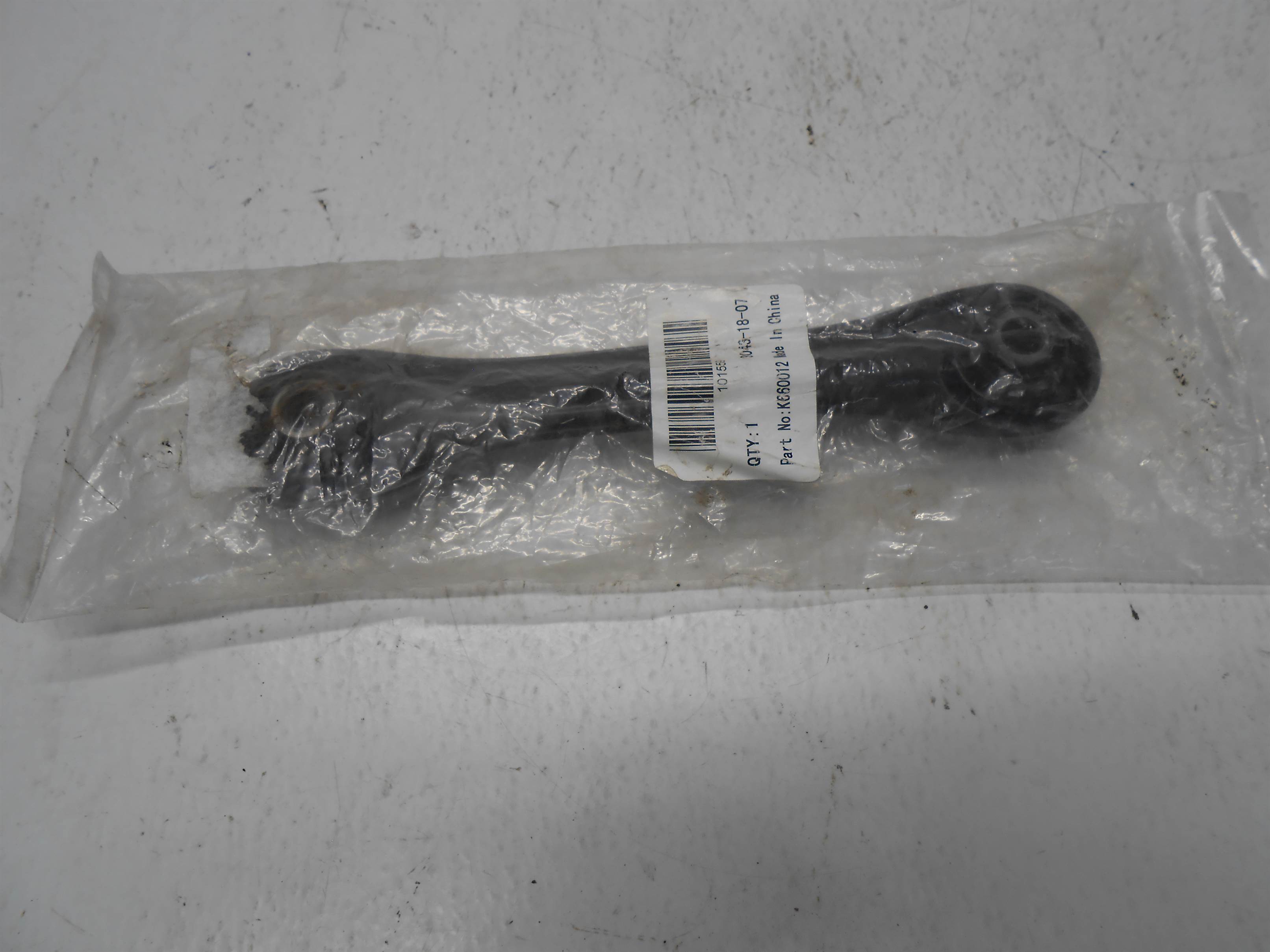 Used 2006 Ford Focus Rear Left OR Right Side Lower Foward Facing Control Arm for sale small view front thumbnail