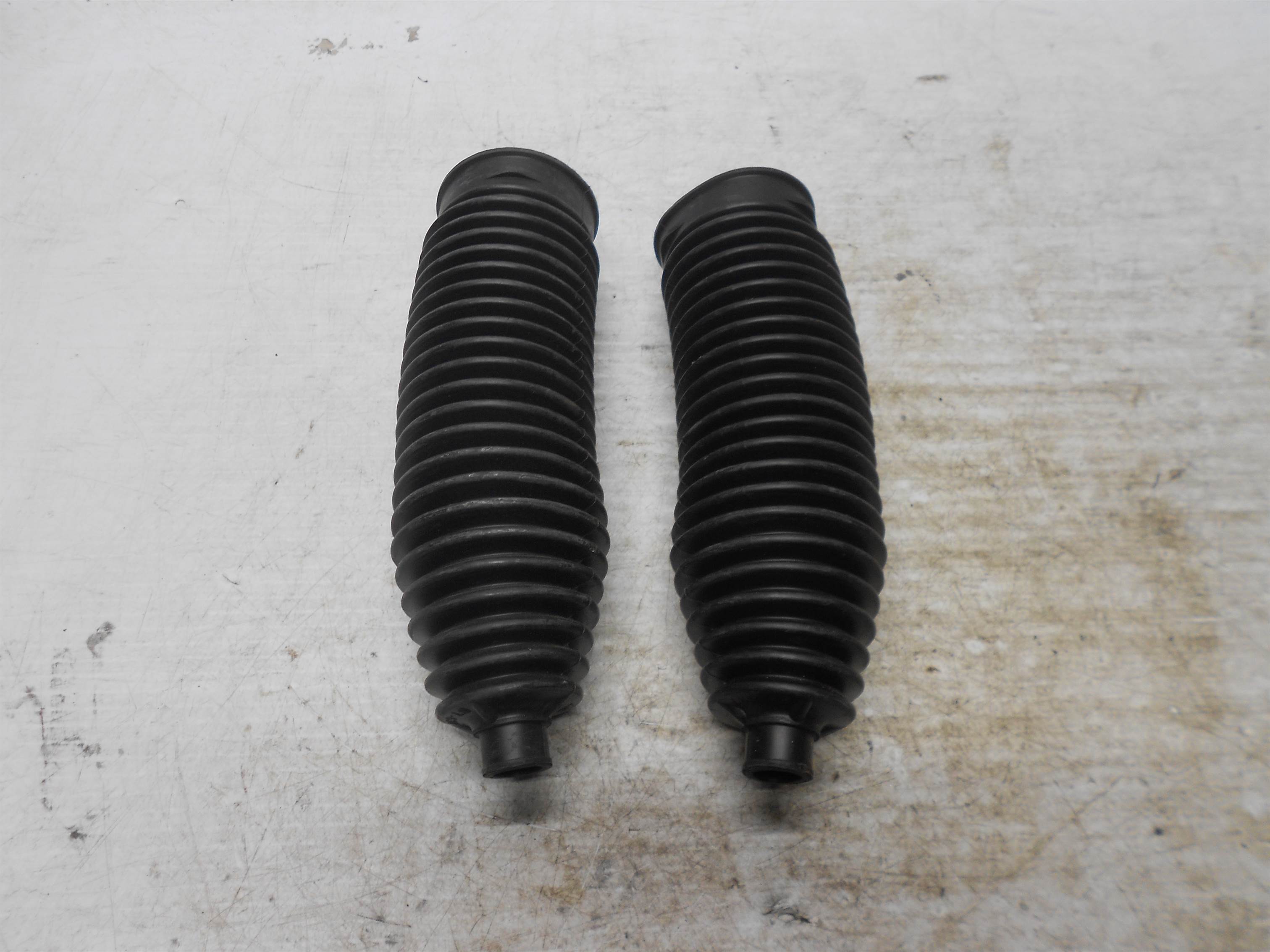Used 2005 Chevrolet Silverado 1500 Rack and Pinion Tie Rod Boots Pair SET for sale small view front thumbnail