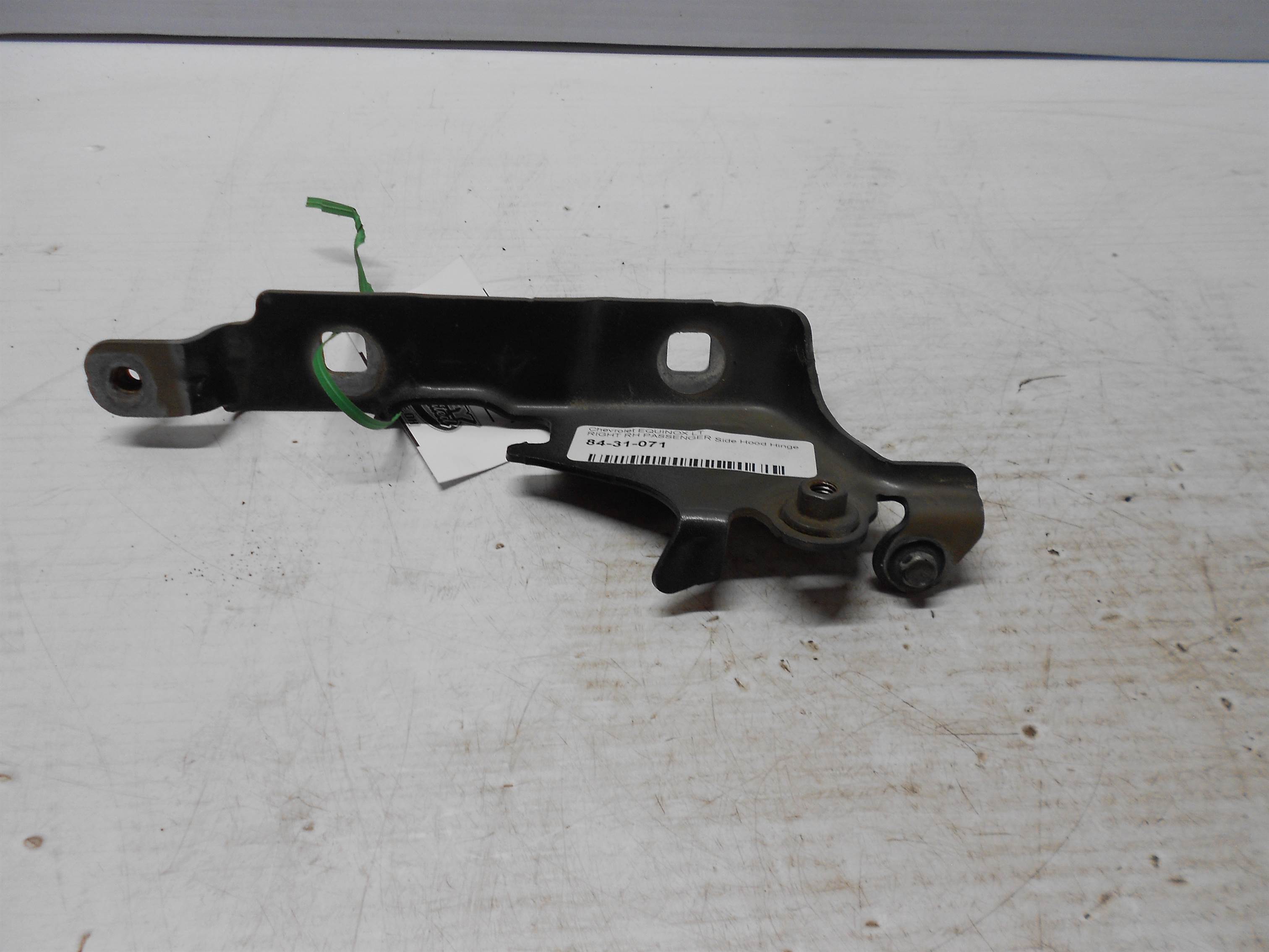 Used 2010-2017 GMC Terrain EQUINOX Driver Side LH Hood Hinge Used OEM 25802950R for sale small view front thumbnail