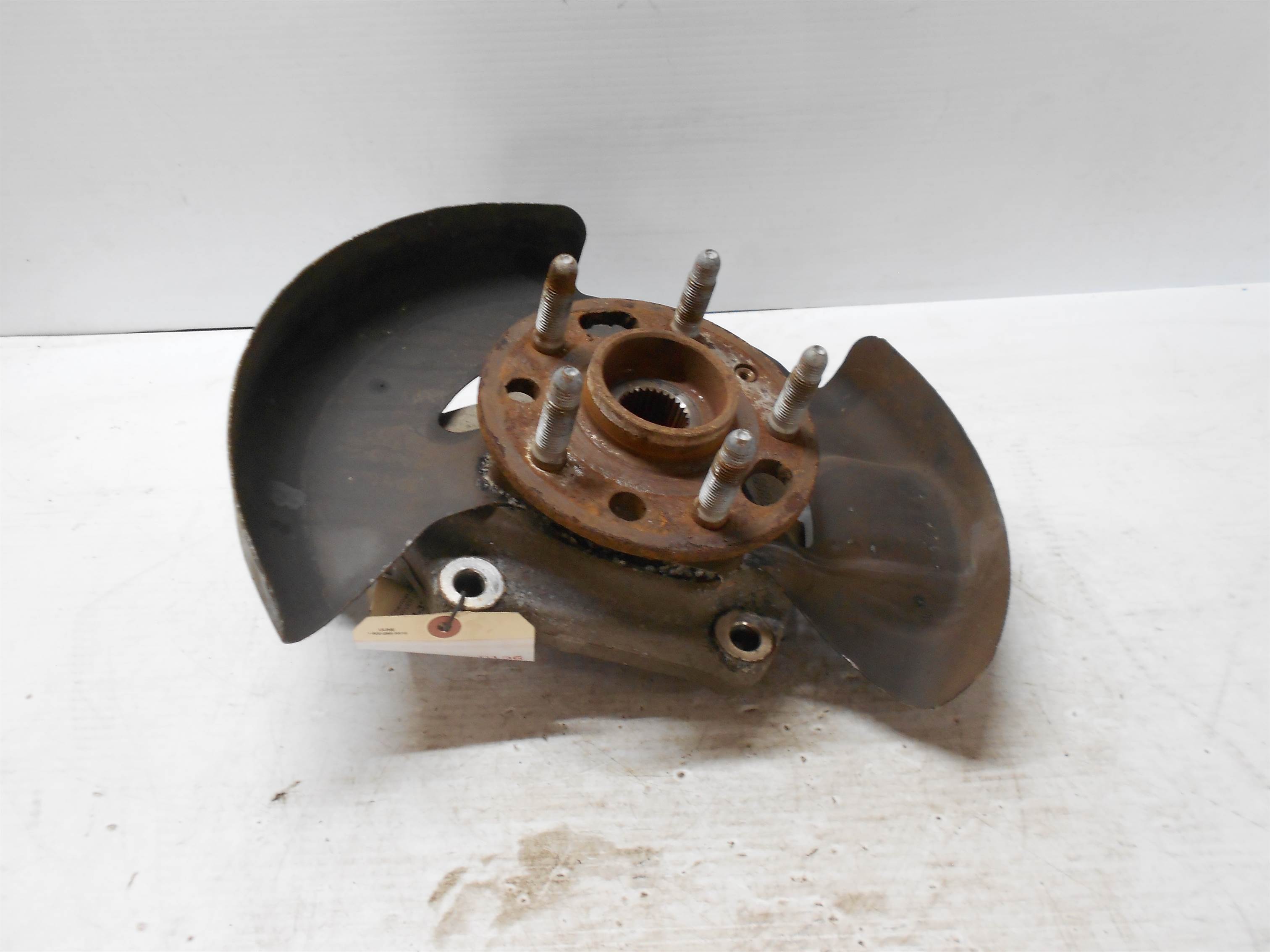 Used 10 - 17 Chevy Equinox Front Left Driver Side Spindle Knuckle w/ Hub for sale small view front thumbnail