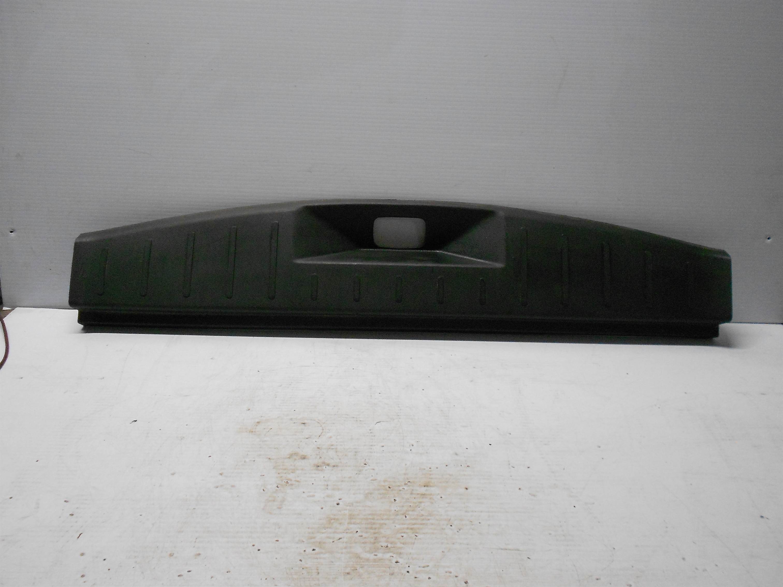 Used 2010-2017 GMC Terrain Liftgate Trim Scuff Plate Used OEM 20872471 for sale small view front thumbnail