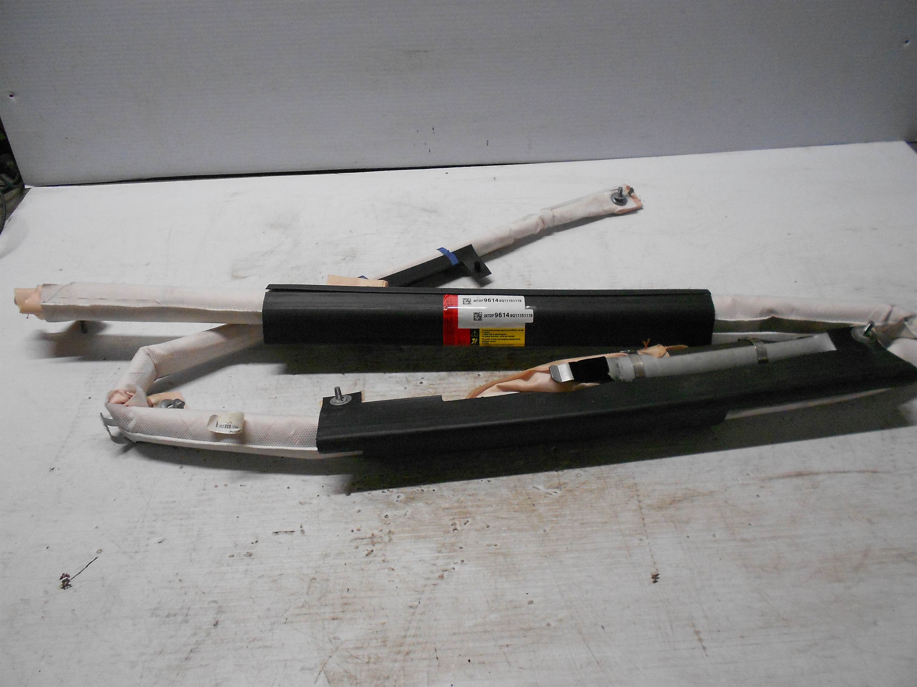 Used CHEVROLET EQUINOX LT 2011 2012 2013 2014 2015 2016 2017 OEM CURTAIN LEFT for sale small view front thumbnail