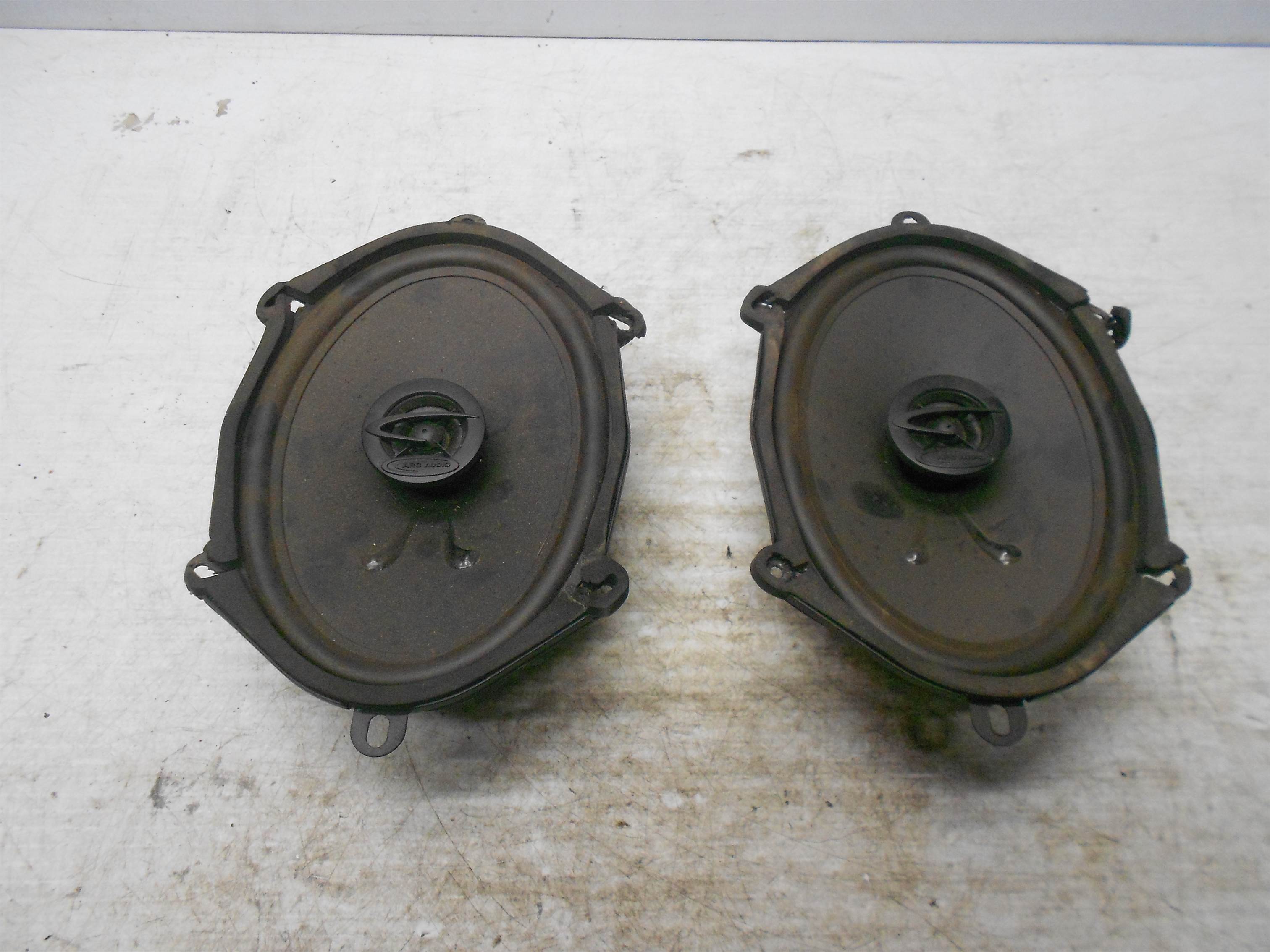 Used Kicker Cs684 Car Audio 225W Pair Speakers New & 0-300Hz Bass Blockers for sale small view front thumbnail
